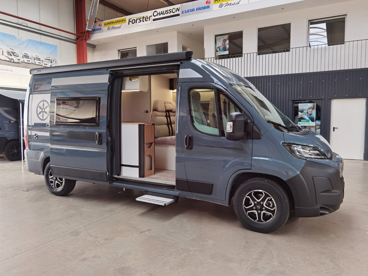 Buscamper Karmann DAVIS 590 TRENDSTYLE / -2026- / 140PS- AUTOMATIK