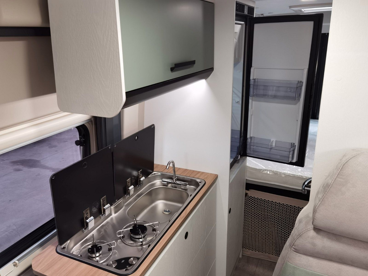 Buscamper Karmann DAVIS 590 TRENDSTYLE / -2026- / 140PS- AUTOMATIK