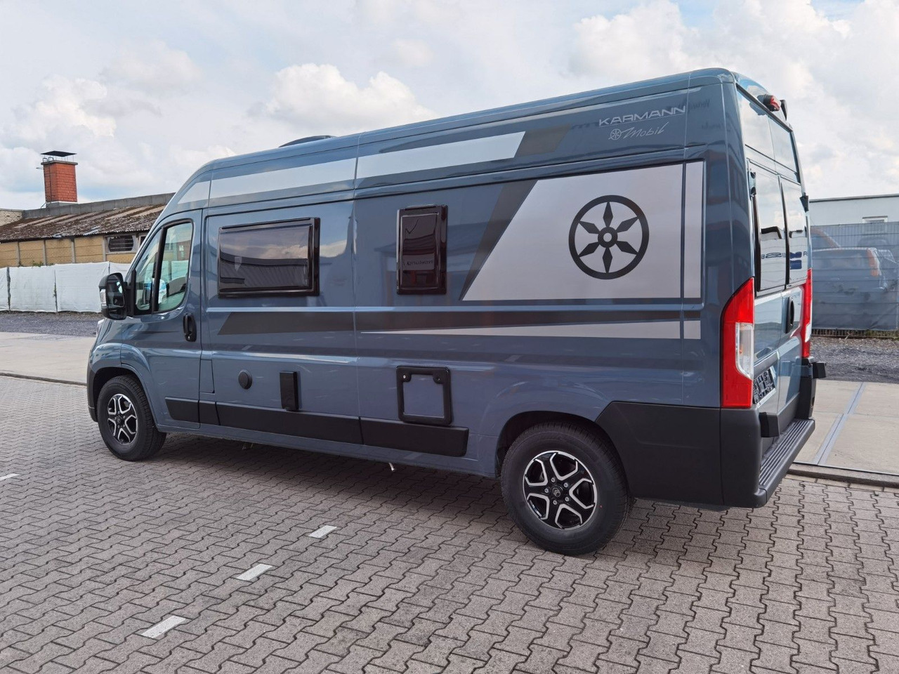 Buscamper Karmann DAVIS 590 TRENDSTYLE / -2026- / 140PS- AUTOMATIK