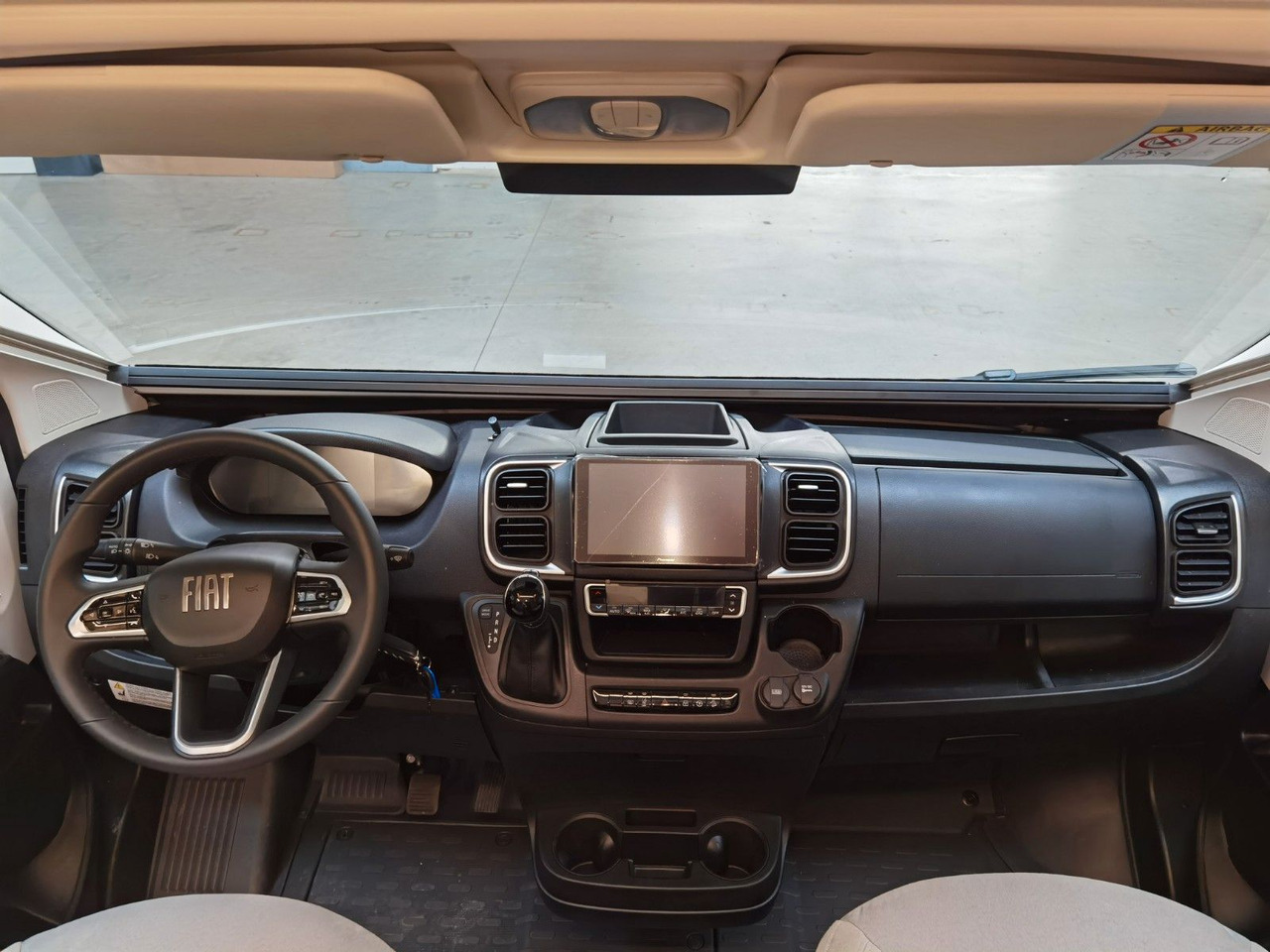 Buscamper Karmann DAVIS 620 LIFESTYLE/ -2026-/ 140PS/ EINZELBETTEN