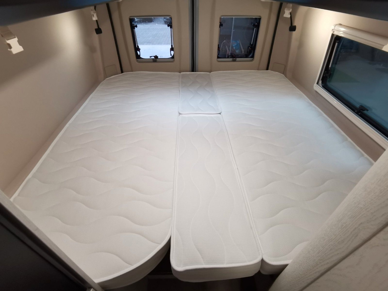 Buscamper Karmann DAVIS 620 LIFESTYLE/-MODELL 2026- / EINZELBETTEN