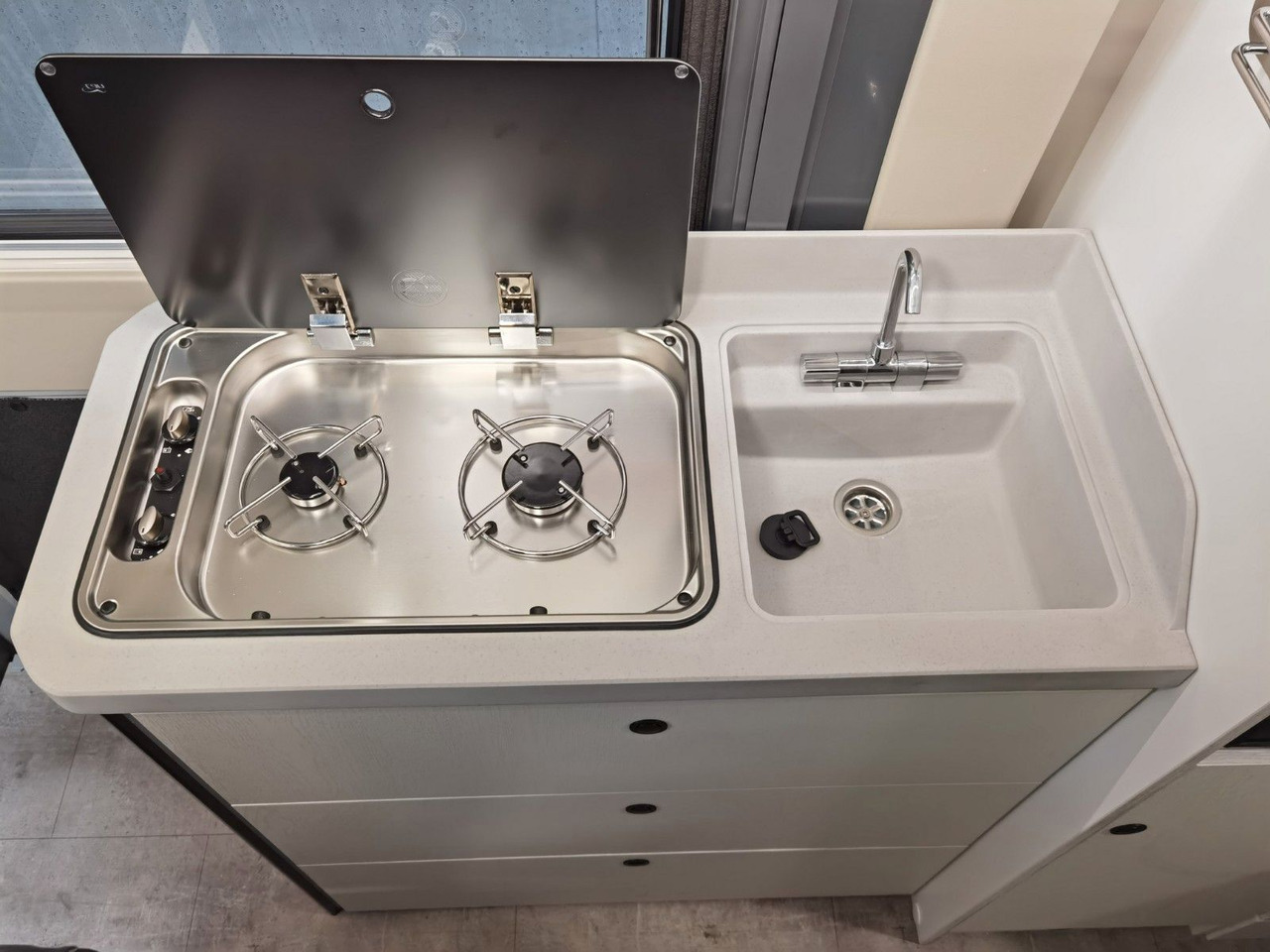 Buscamper Karmann DAVIS 620 LIFESTYLE/-MODELL 2026- / EINZELBETTEN