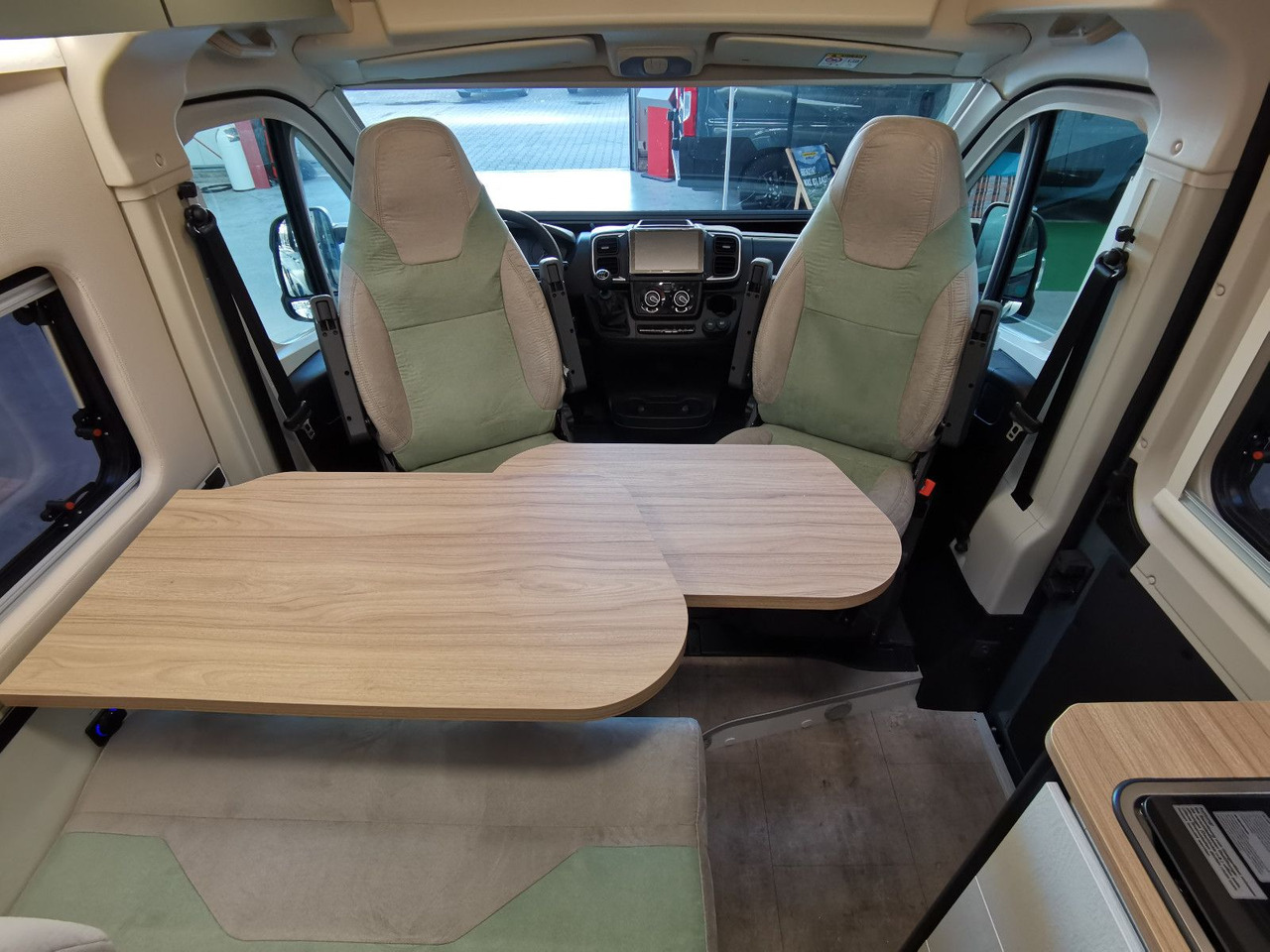 Buscamper Karmann DAVIS 620 TRENDSTYLE / - 2026 -/ 140PS-AUTOMATIK