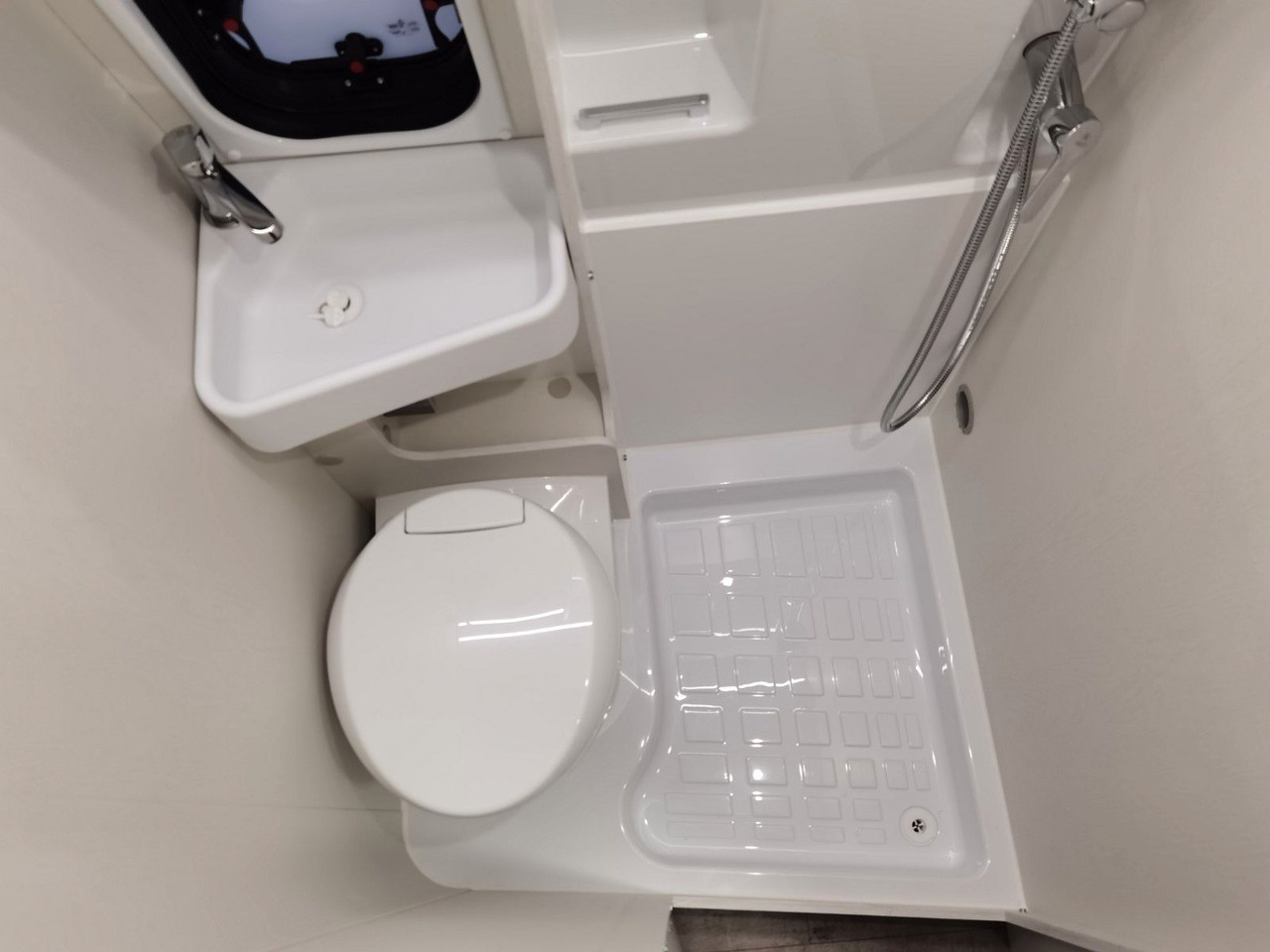 Buscamper Karmann DAVIS 620 TRENDSTYLE / -2026- / EINZELBETTEN