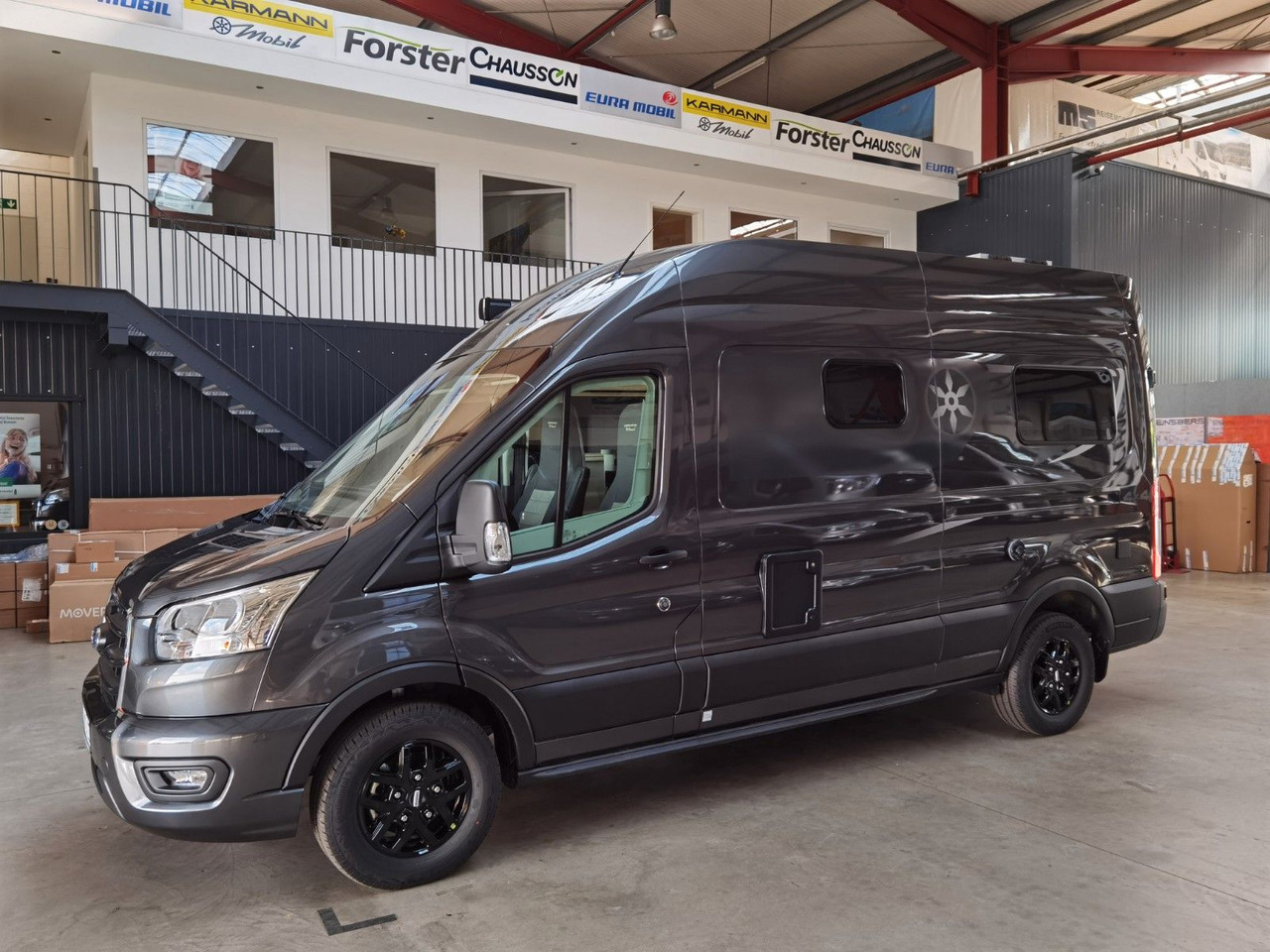 Buscamper Karmann DEXTER 570 / 170 PS / 4x4/ ALU / SOLAR / MARKISE