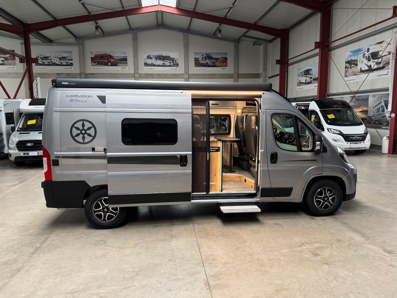 Buscamper Karmann DEXTER 580 / - 2026 - / 140PS-8G.AUTOMATIK