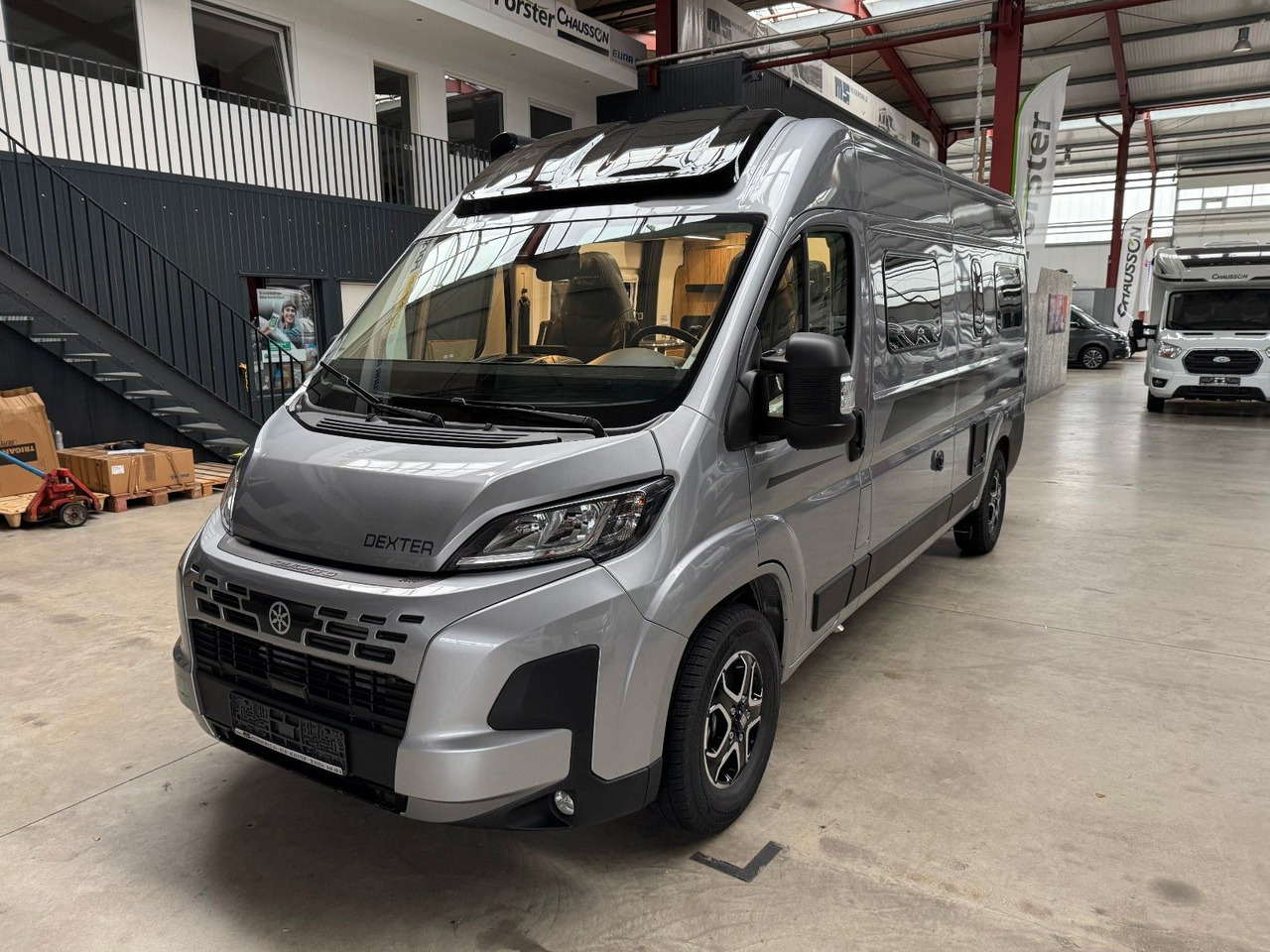 Buscamper Karmann DEXTER 580 / - 2026 - / 140PS-8G.AUTOMATIK