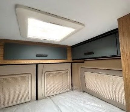 Buscamper Karmann DEXTER 580 / MODELL 2026 / 8G.AUTOMATIK