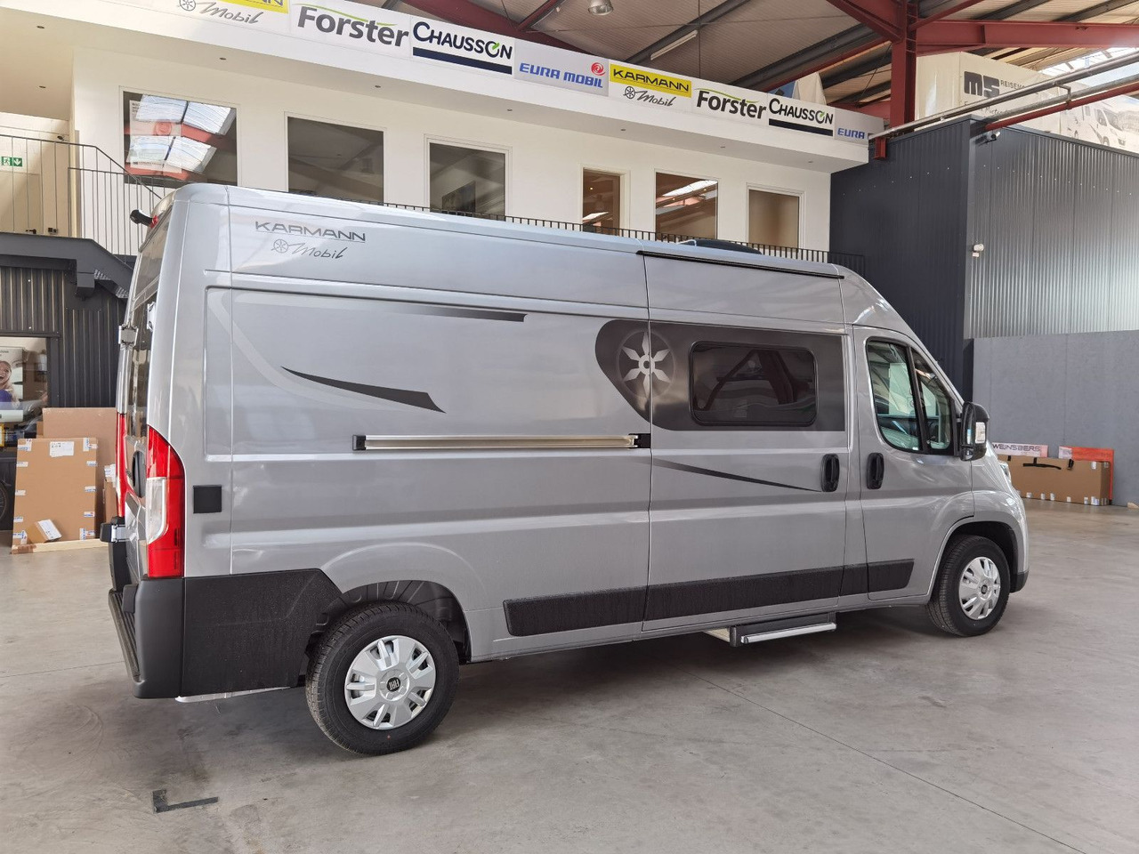 Buscamper Karmann DEXTER 580 / MODELL 2026 / 8G.AUTOMATIK