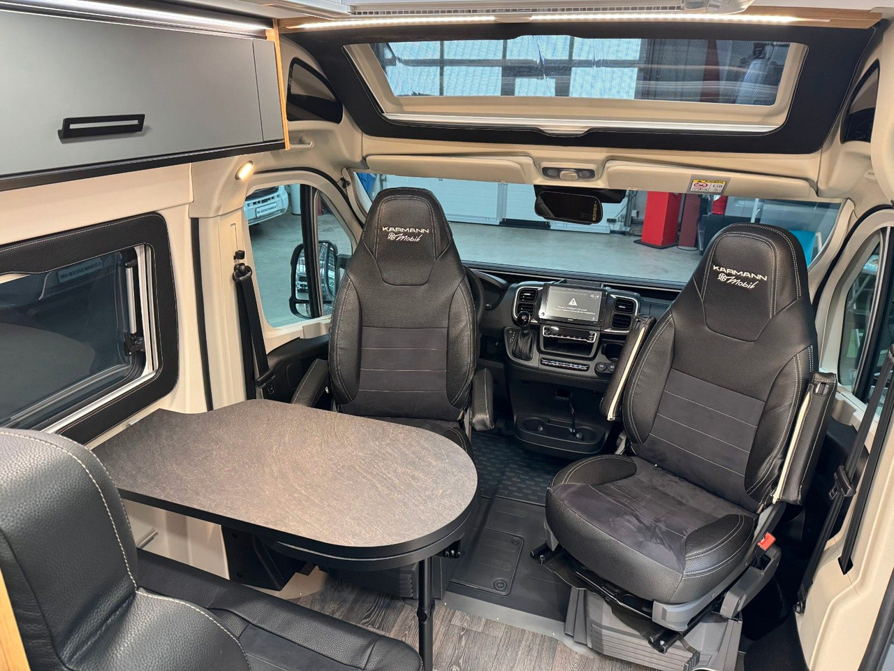 Buscamper Karmann DEXTER 580 / MODELL 2026 / CONCEPT PLUS-PAKET