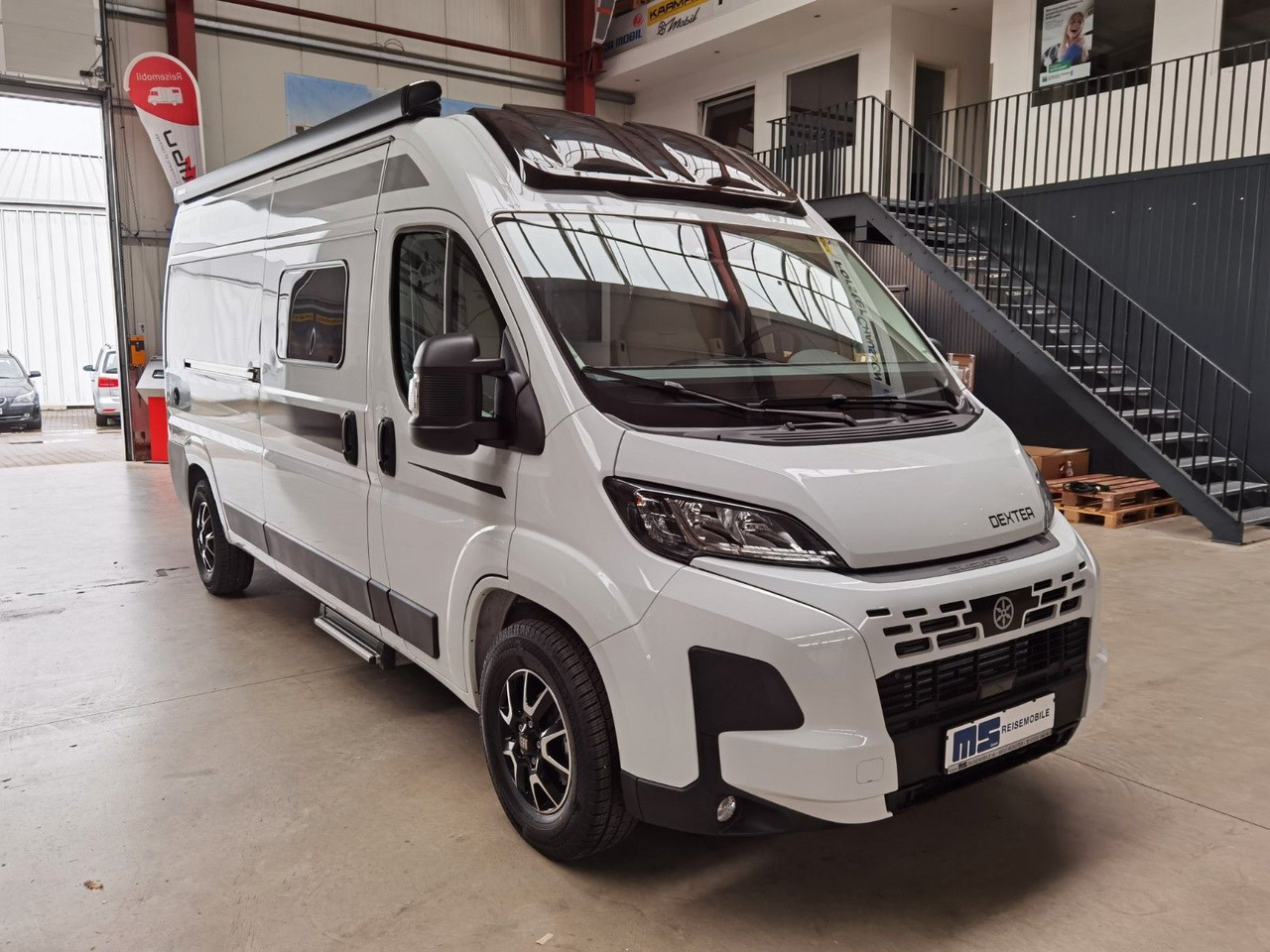 Buscamper Karmann DEXTER 600 / -2026- /8G.AUTOMATIK / EINZELBETTEN