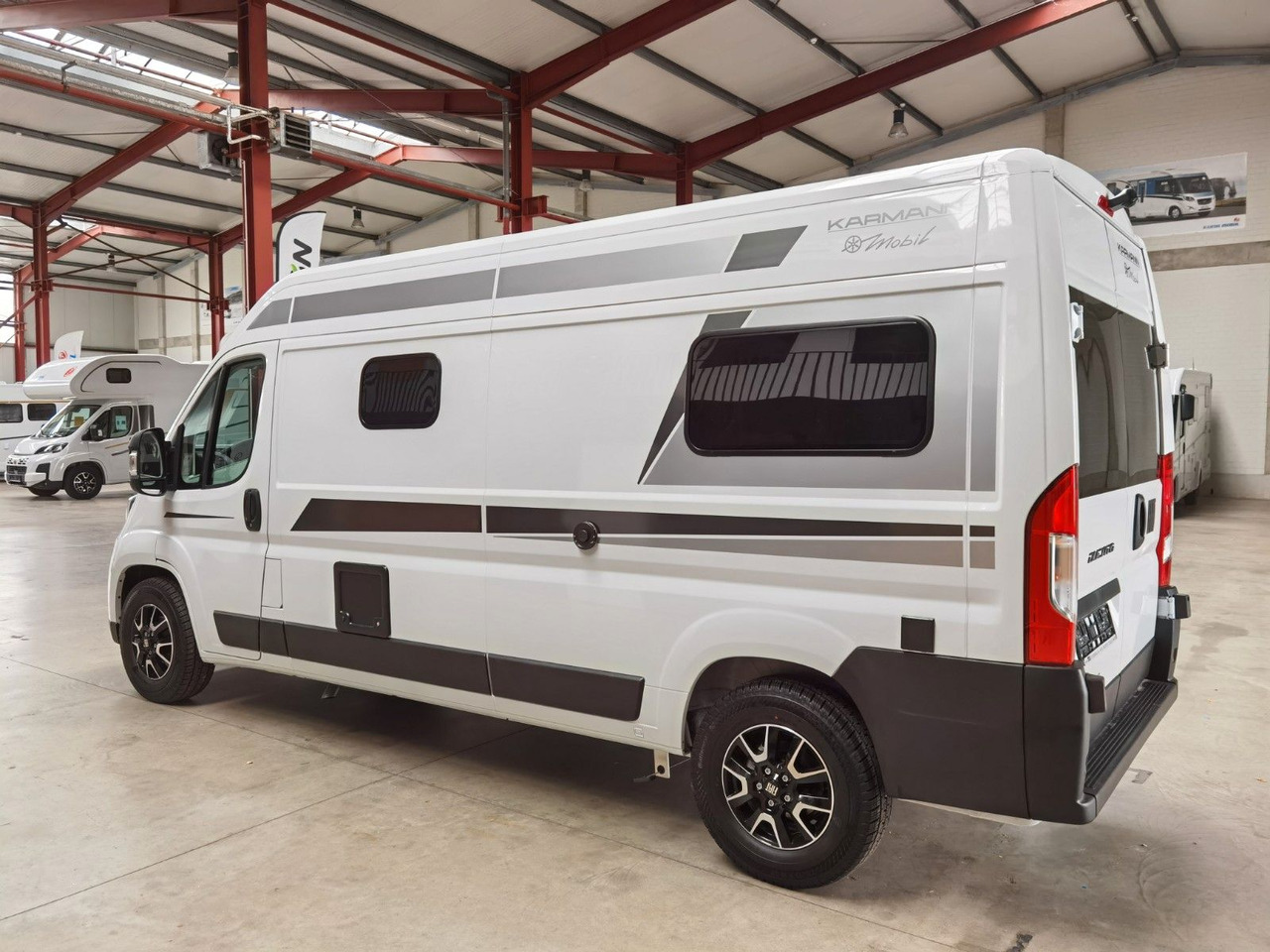 Buscamper Karmann DEXTER 600 / -2026- /8G.AUTOMATIK / EINZELBETTEN