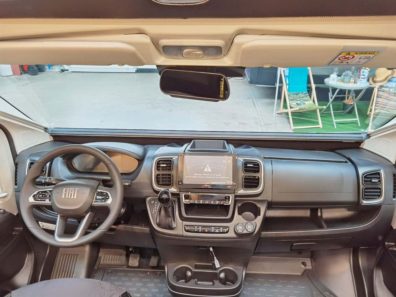 Buscamper Karmann DEXTER 600 /- 2026-/ EINZELBETTEN &amp; BAR VERSION