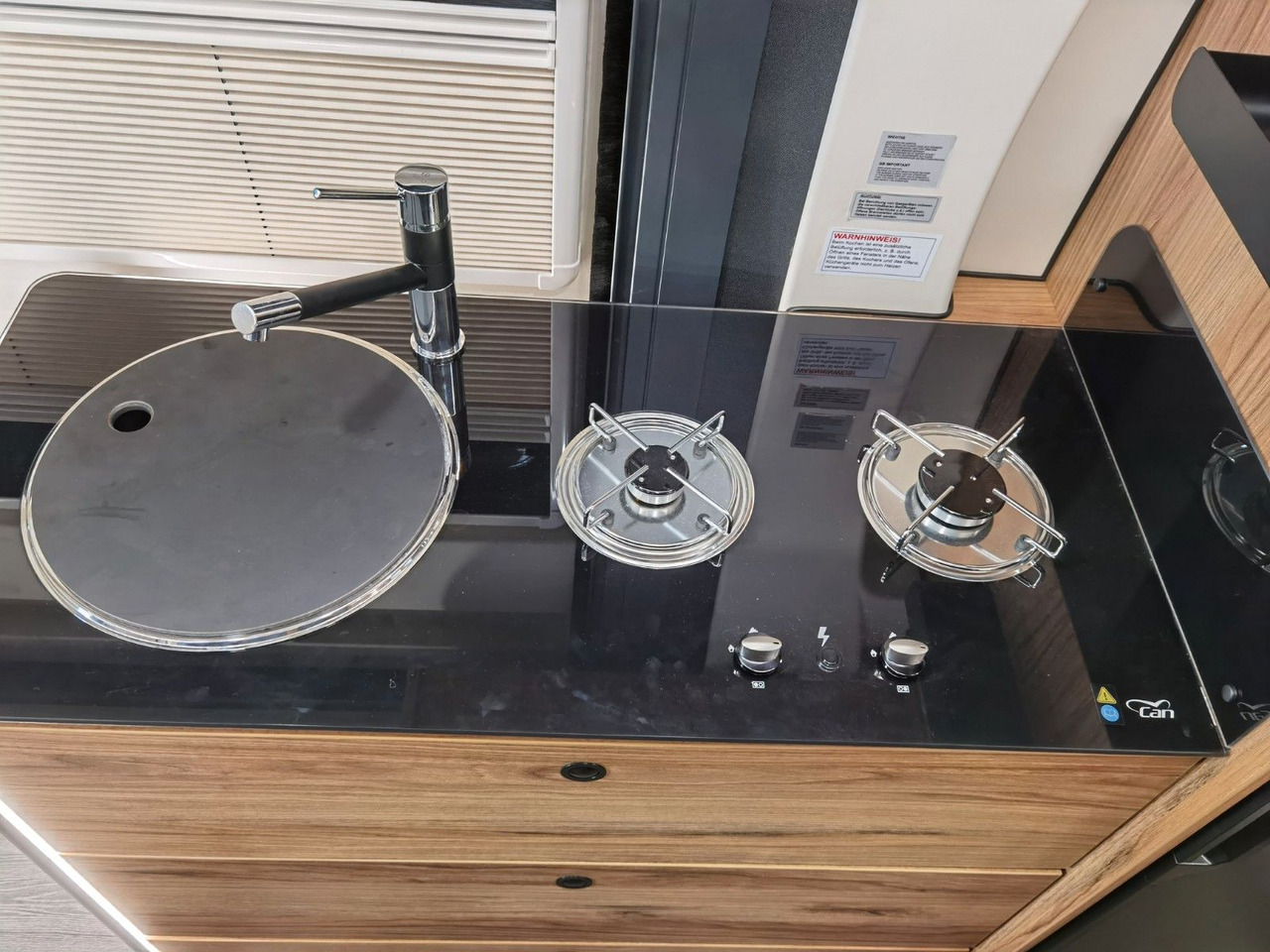 Buscamper Karmann DEXTER 635 / - 2026 - / XXL - HUBBETT -LÄNGSBETT