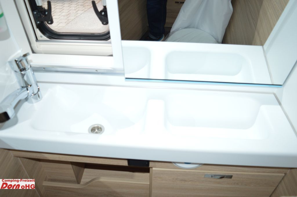 Buscamper Knaus BoxLife Pro 540 ROAD 60 Years Automatik/140PS