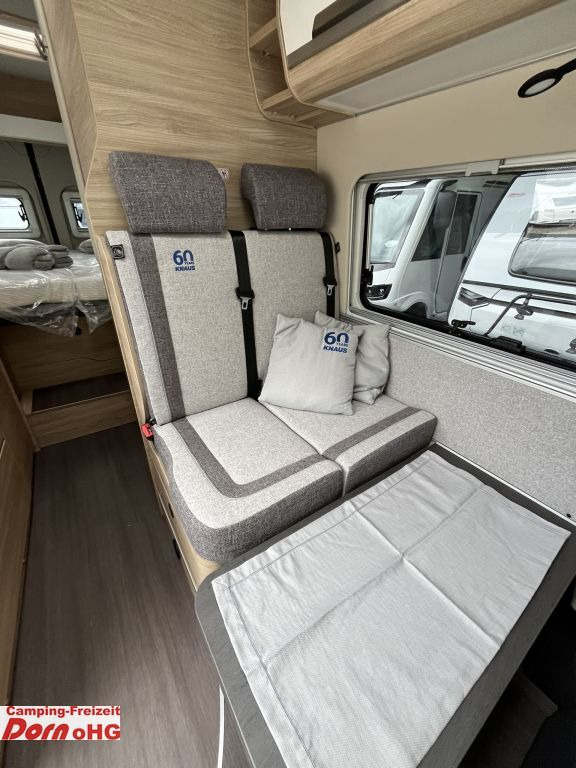 Buscamper Knaus BoxLife Pro 630 FREEWAY 60 Years Abstandstempoma