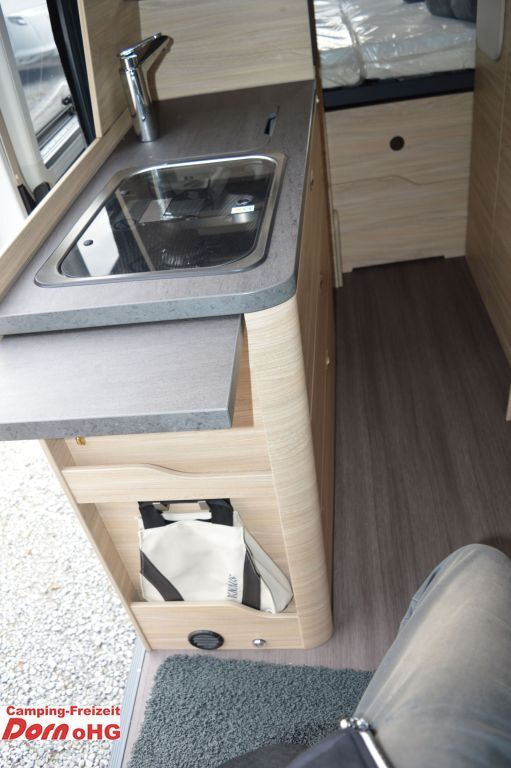 Buscamper Knaus BoxStar 600 Street 60 Years Aufstelldach Komfort Knaus BoxStar 600 Street 60 Years Aufstelldach Komfort