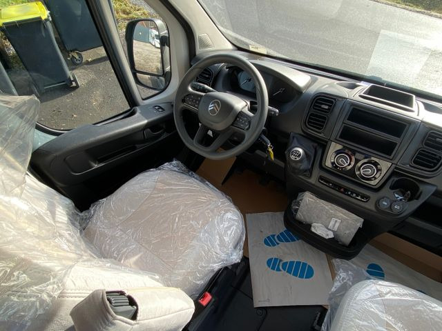 Buscamper LMC INNOVAN 600 ,ASD, Aufstelldach,26 Modell,