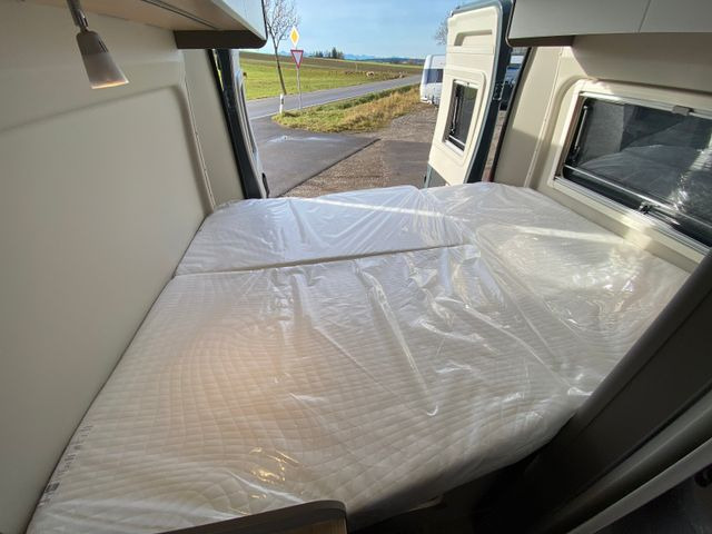 Buscamper LMC INNOVAN 600 ,ASD, Aufstelldach,26 Modell,