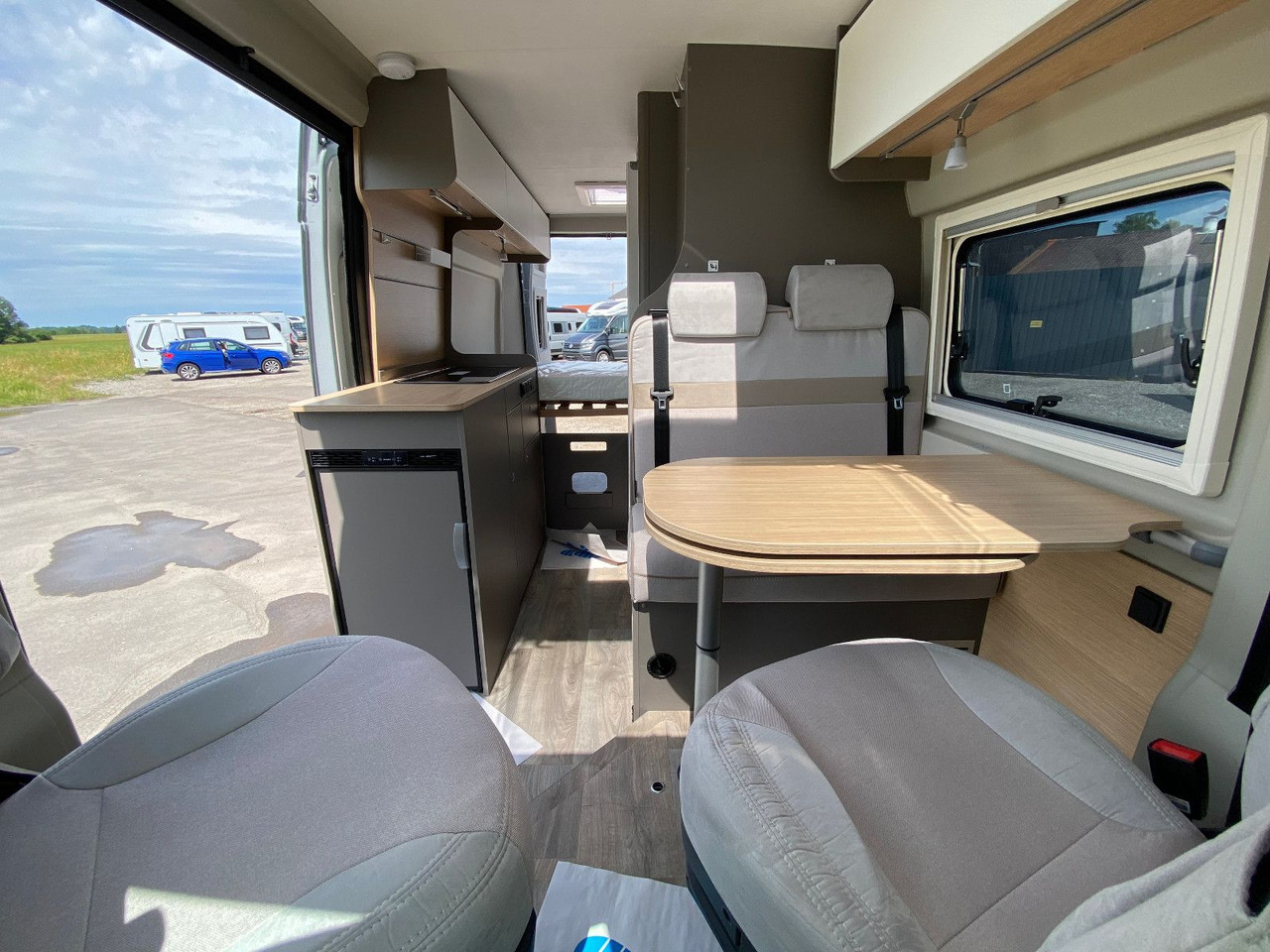Buscamper LMC INNOVAN 600 ,Dieselheizung,Modell 25 Skyroof