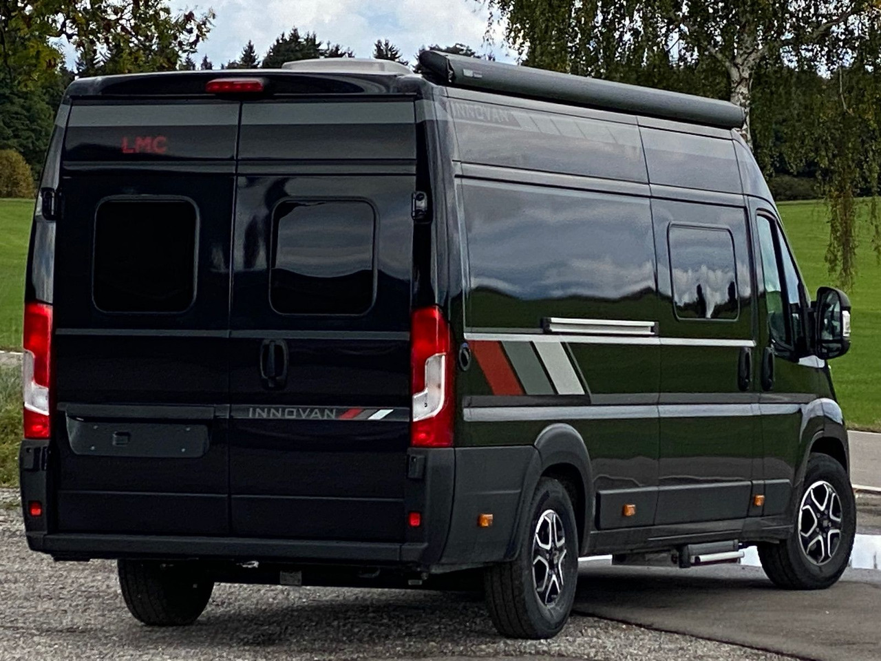 Buscamper LMC Innovan 640 *2025* Automatik, Chassis Design...