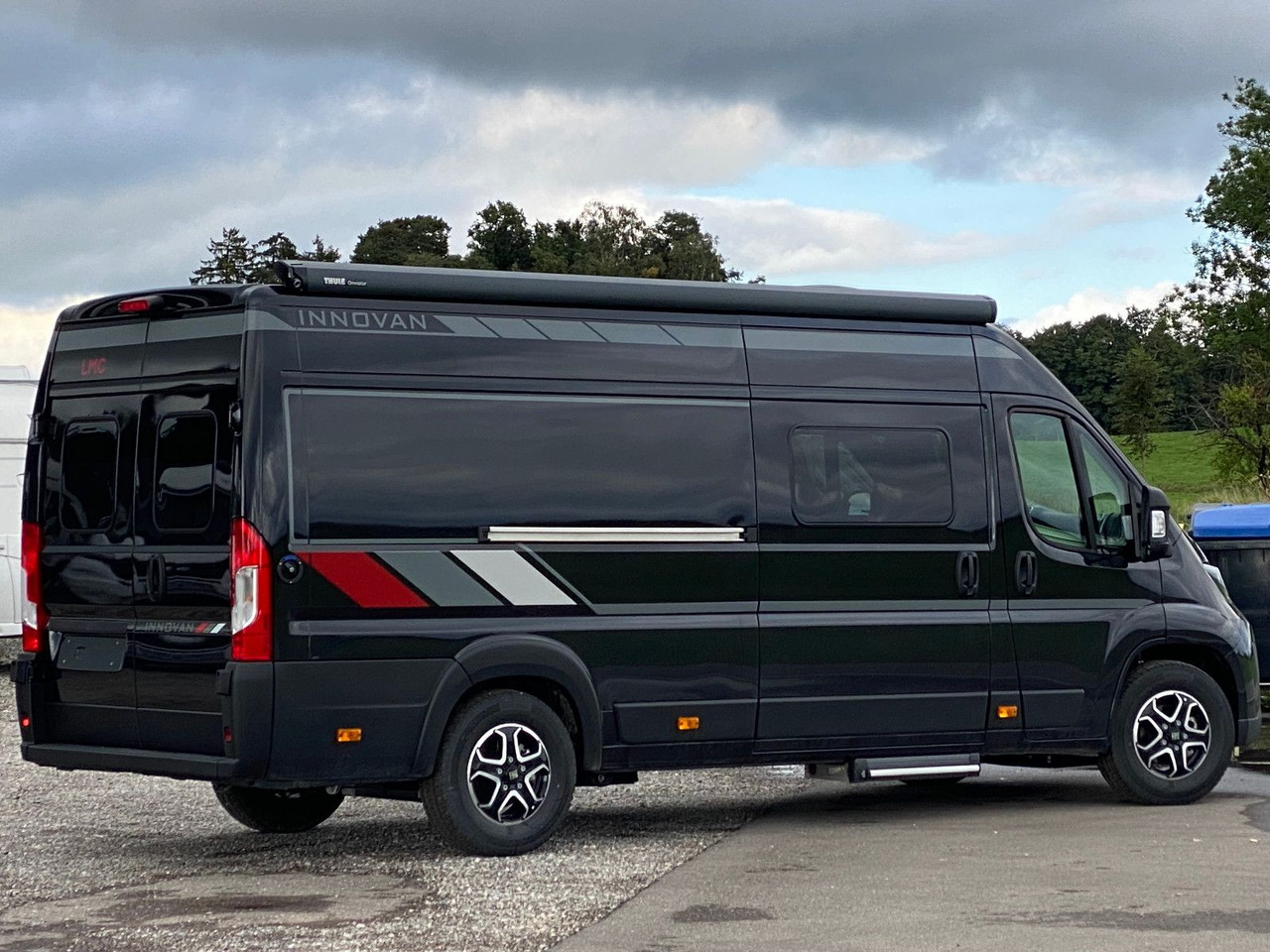 Buscamper LMC Innovan 640 *2025* Automatik, Chassis Design...