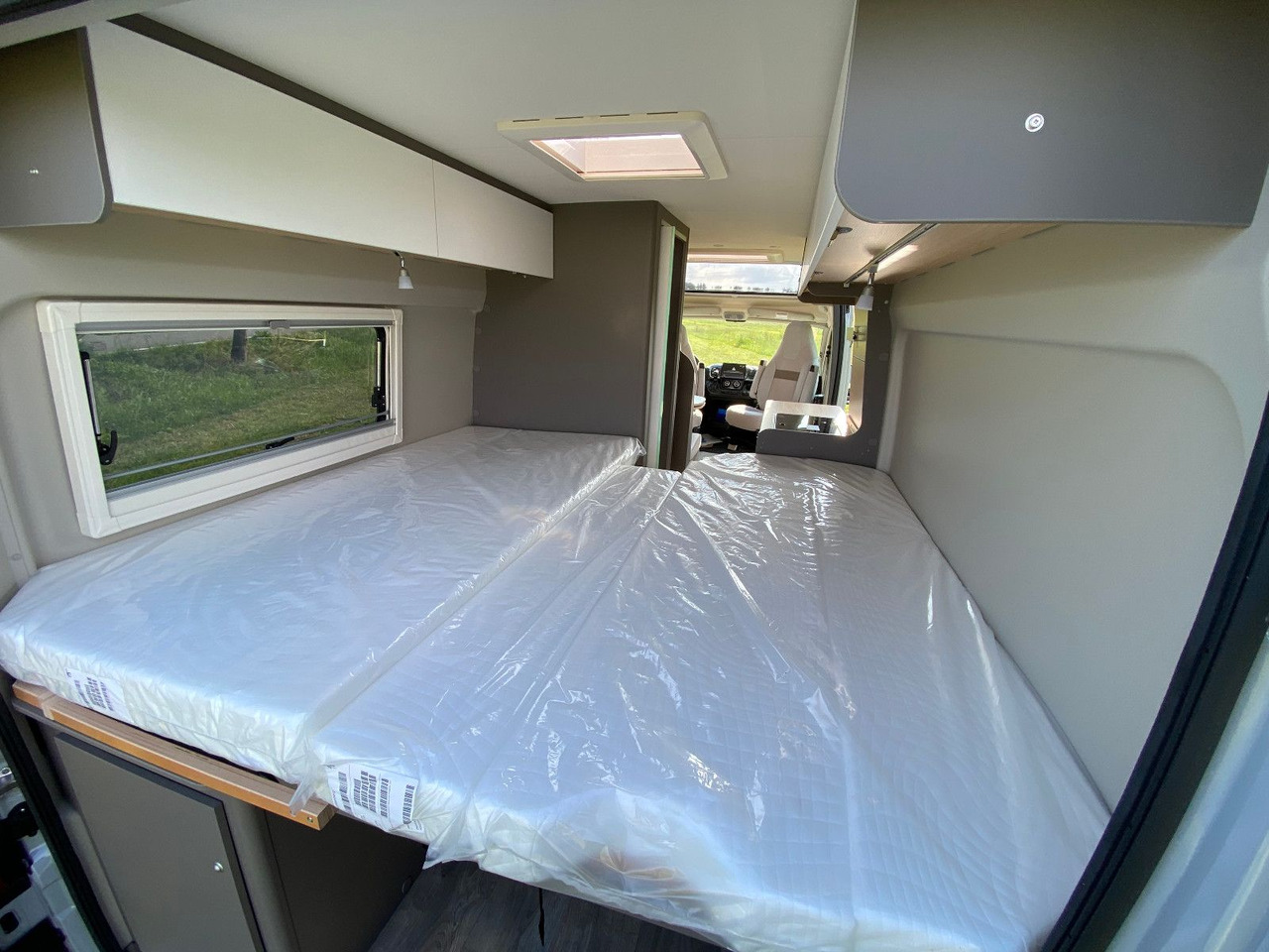 Buscamper LMC Innovan 640 Automatik. Modell 2025