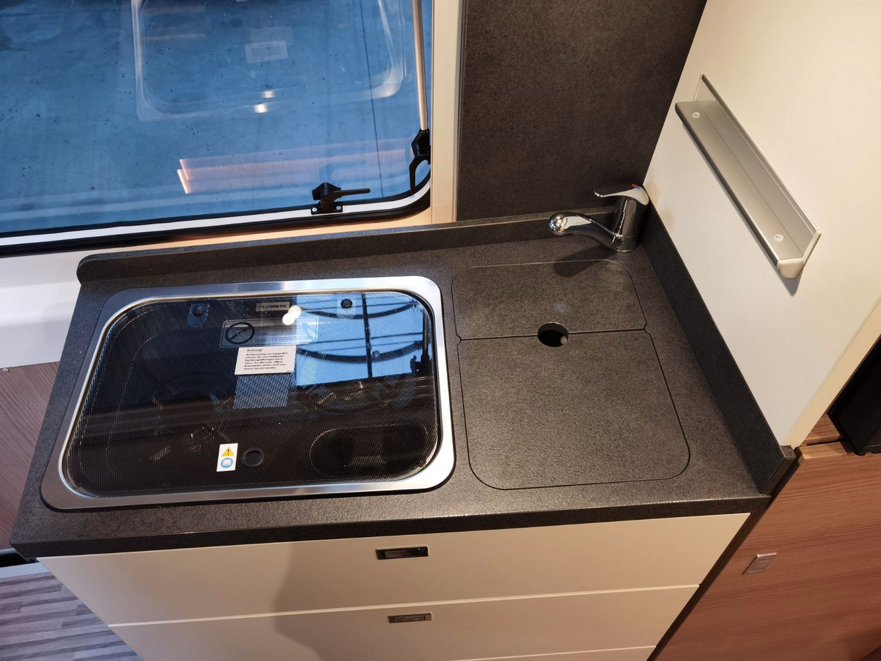 Buscamper Malibu VAN COMFORT 640 LE / INFO.- PAKET / EINZELBETTEN