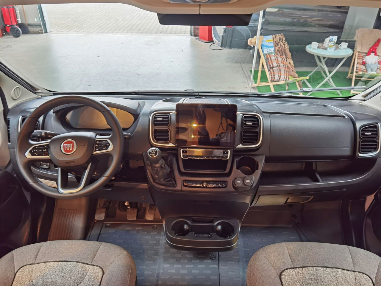 Buscamper Malibu VAN COMFORT 640 LE / INFO.- PAKET / EINZELBETTEN