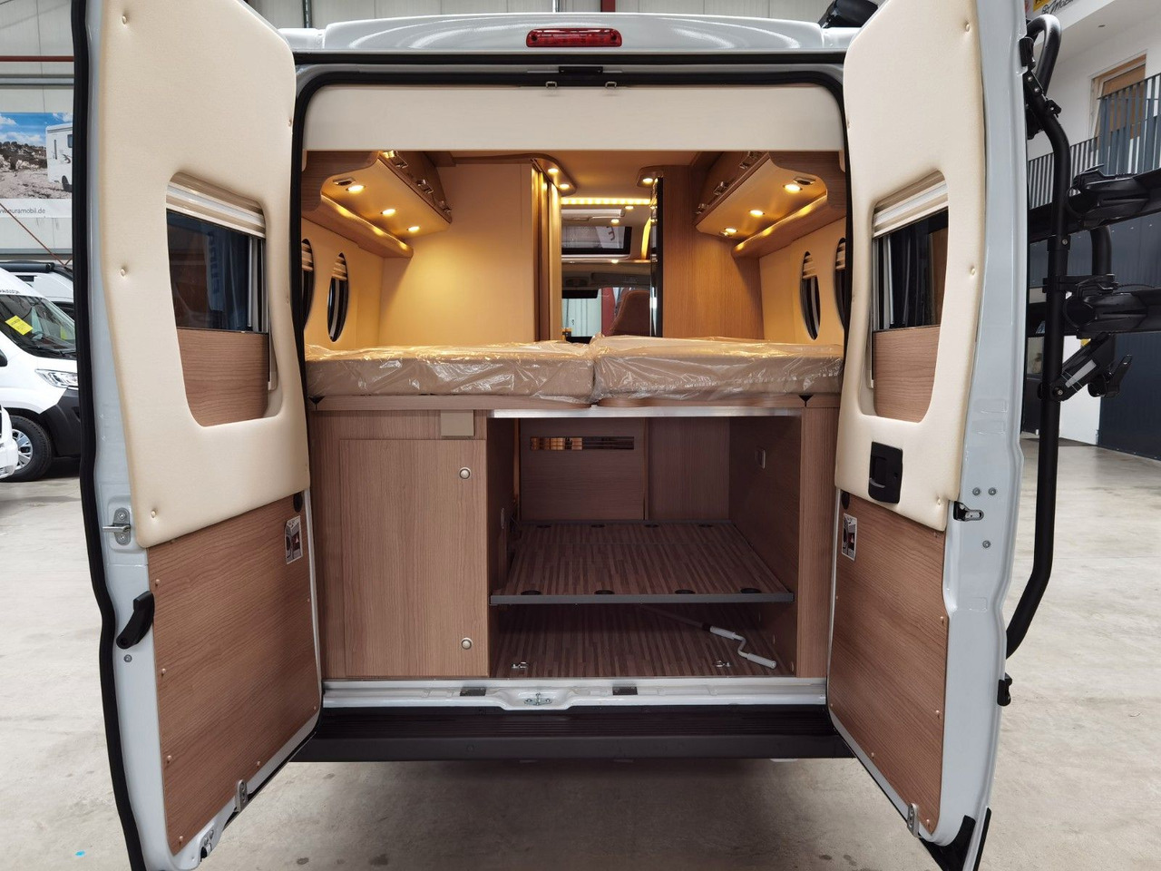 Buscamper Malibu VAN COMFORT GT - 640 LE / NAVIGATION & KEYLESS