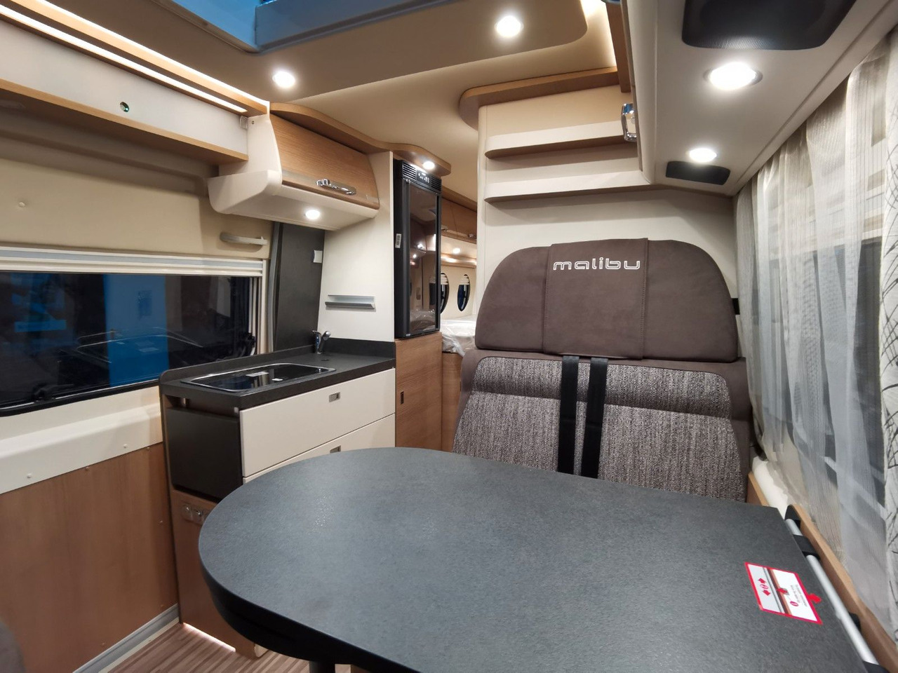 Buscamper Malibu VAN COMFORT GT- 640 LE / NAVIGATION & KEYLESS