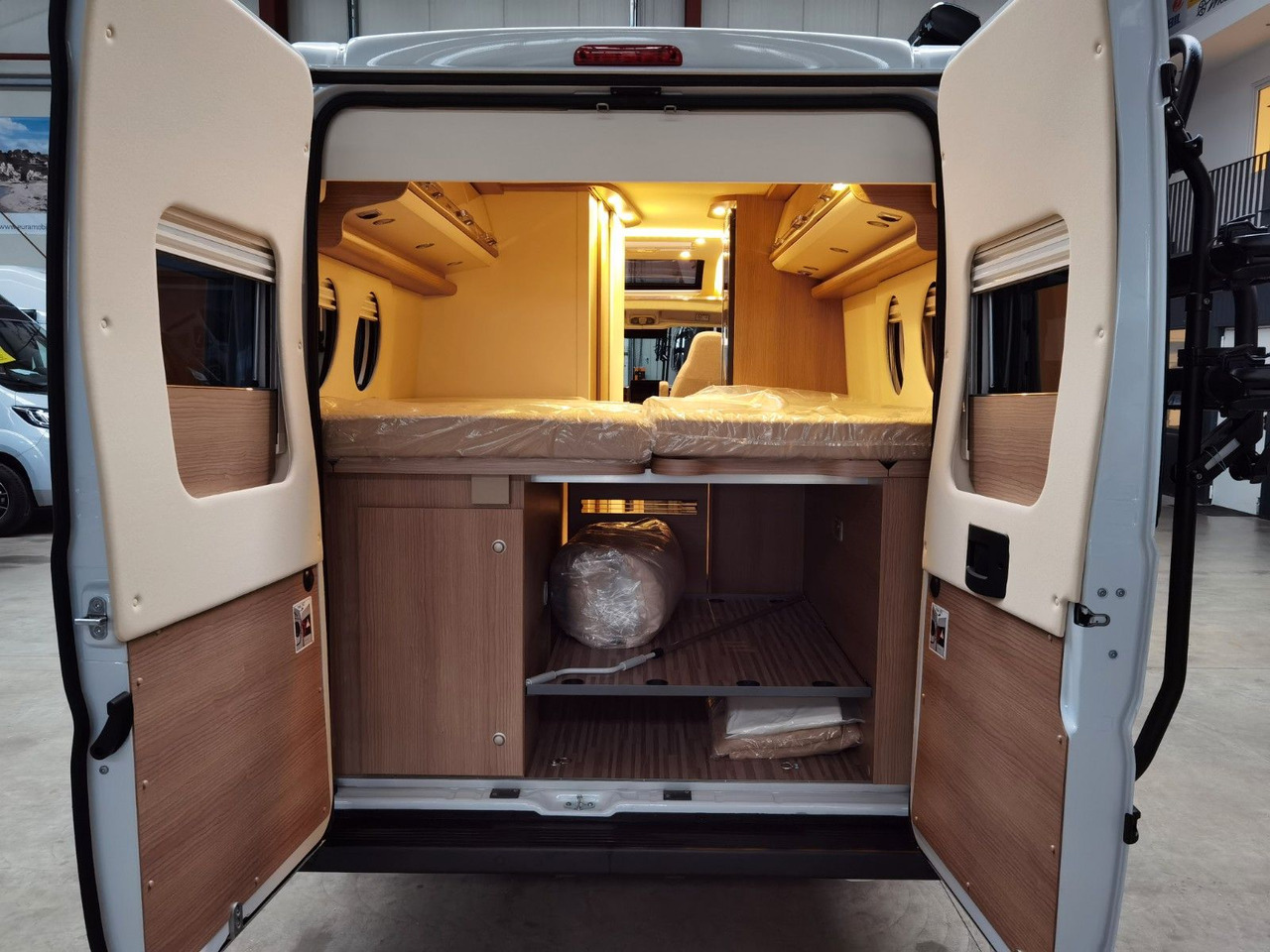 Buscamper Malibu VAN COMFORT GT- 640 LE / NAVIGATION & KEYLESS