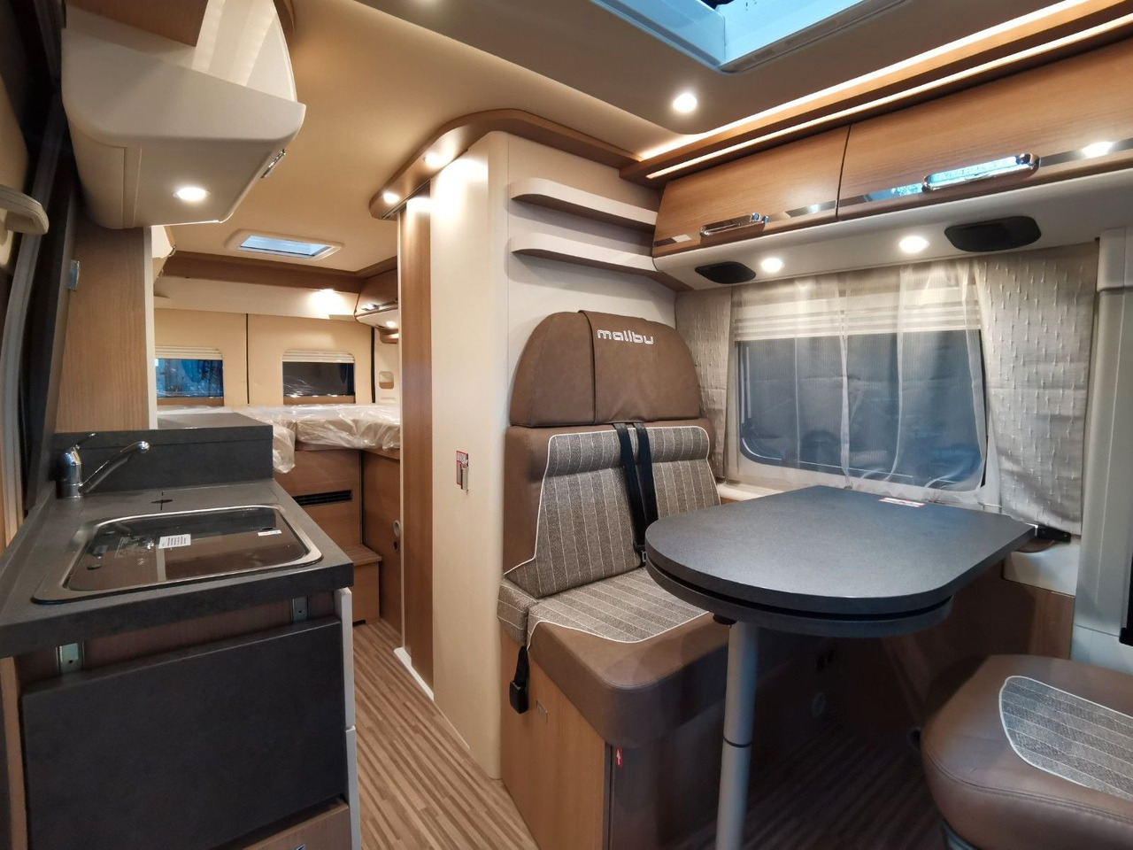 Buscamper Malibu VAN COMFORT GT- 640 LE / NAVIGATION & KEYLESS