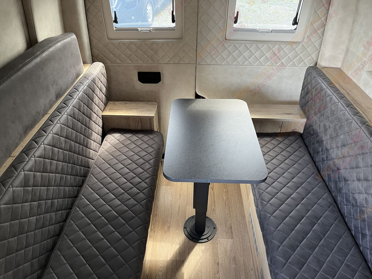Buscamper MegaMobil Mega Lounge 600 VW Top Ausstattung ! Abverkauf !
