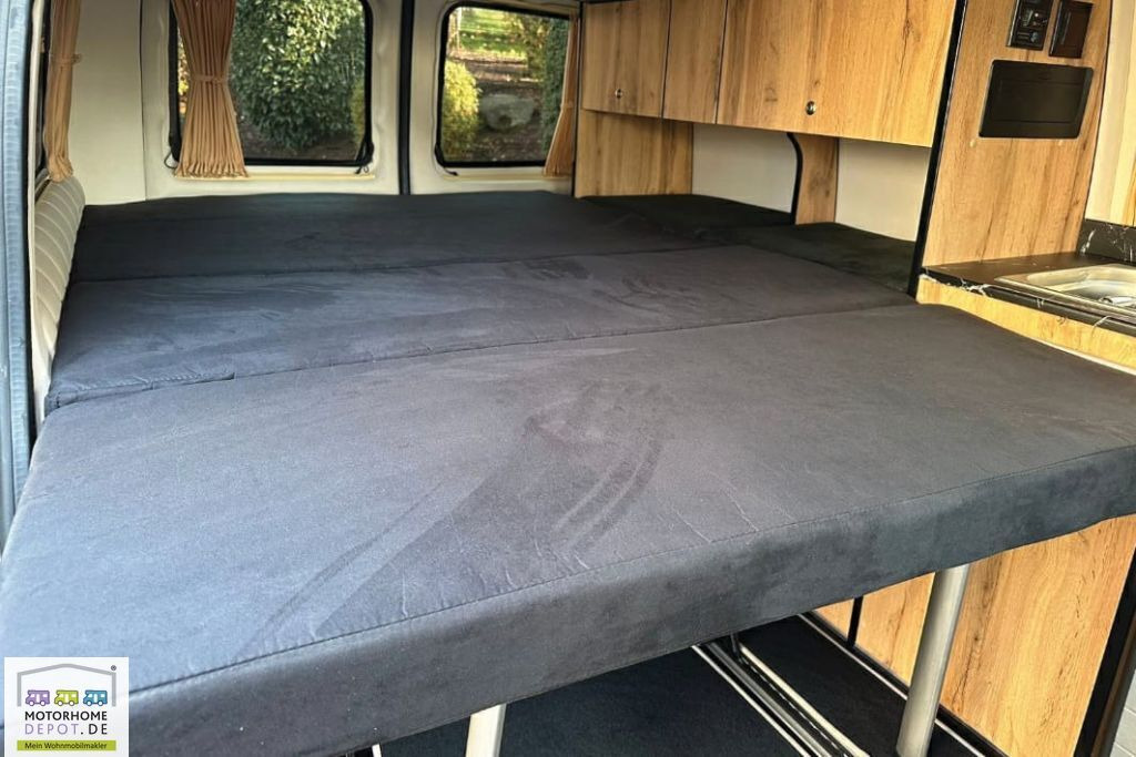 Buscamper Mercedes-Benz Mercedes Vito Campervan m. Solar & Wechselr.