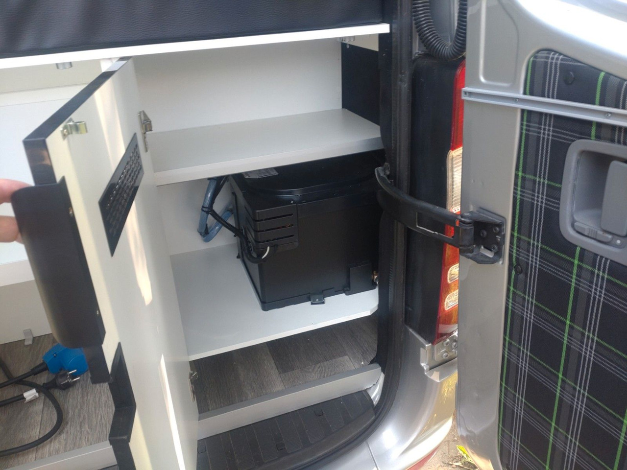 Buscamper Mercedes-Benz Sprinter 3,5t  Solar / Dusche / WC