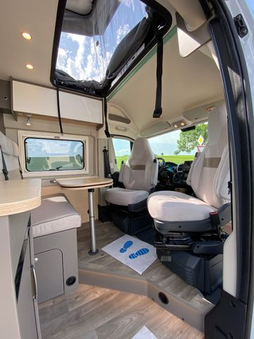 Buscamper ROADfans Hopper 600 mit Aufstelldach, Automatik, Combi 4D