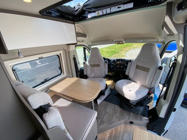 Buscamper ROADfans Hopper 600 mit Aufstelldach, Automatik, Combi 4D