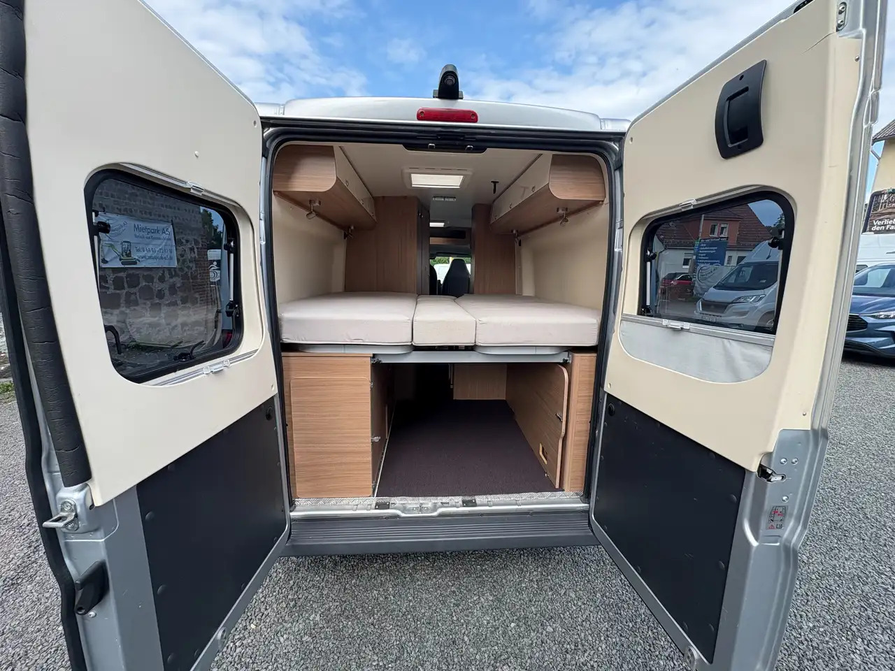 Buscamper Sun Living Flexo SLX