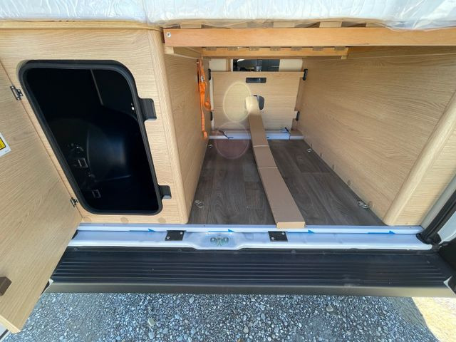 Buscamper Sunlight Camper Van Cliff 600 Entry,Tageszulassung