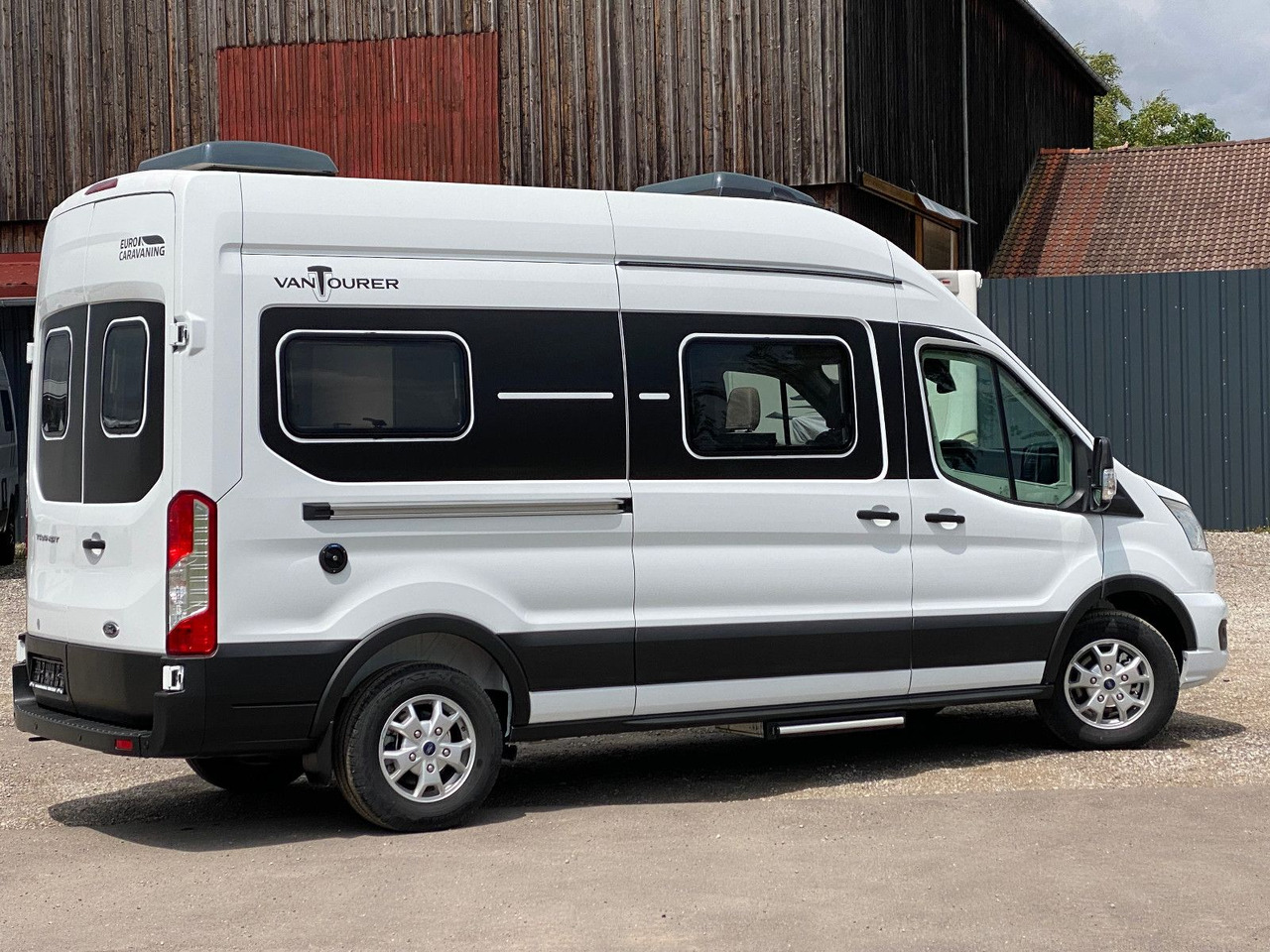 Buscamper VANTourer 600 MQ,Dieselstandheizung
