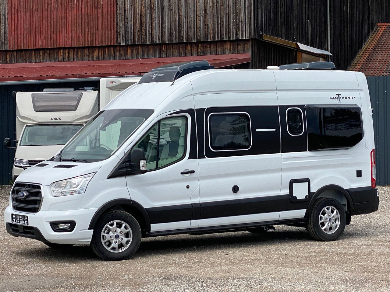 Buscamper VANTourer 600 MQ,Dieselstandheizung