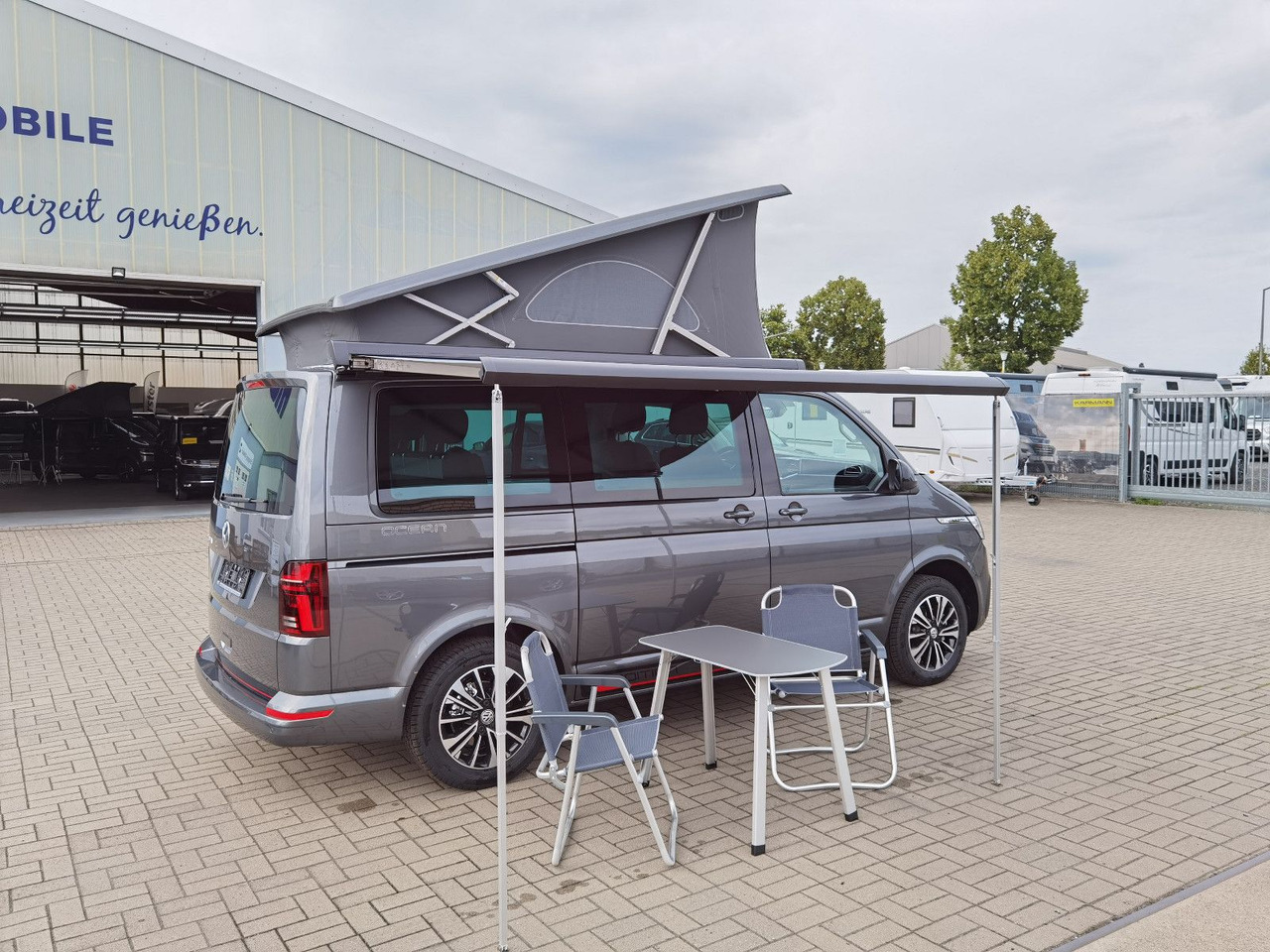 Buscamper Volkswagen T6.1 CALIFORNIA OCEAN EDITION / DSG / NAVI / ACC