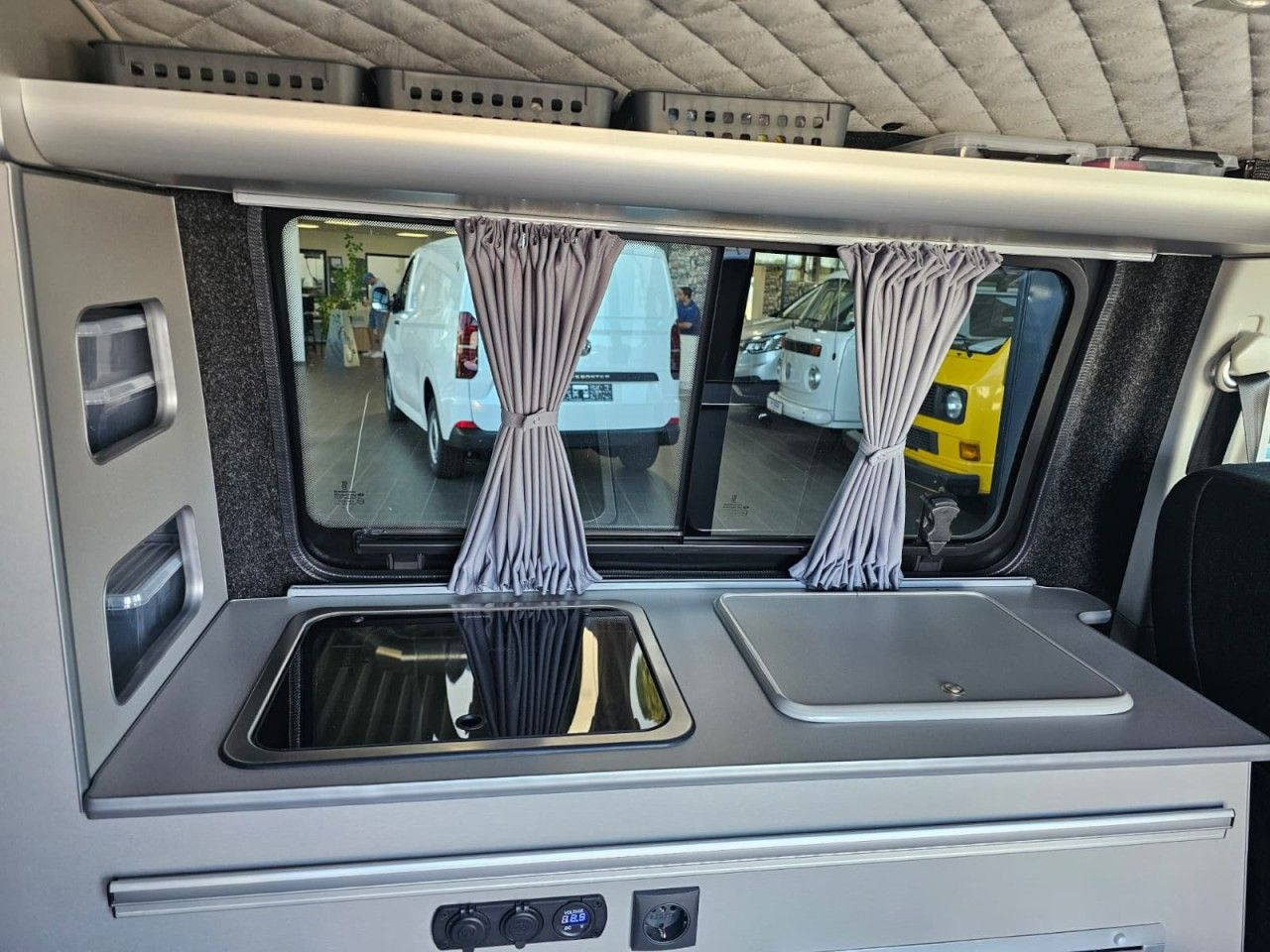 Buscamper Volkswagen T6 Camper 2.0 TDI AHK KAMERA ZUSATZBATTERIE