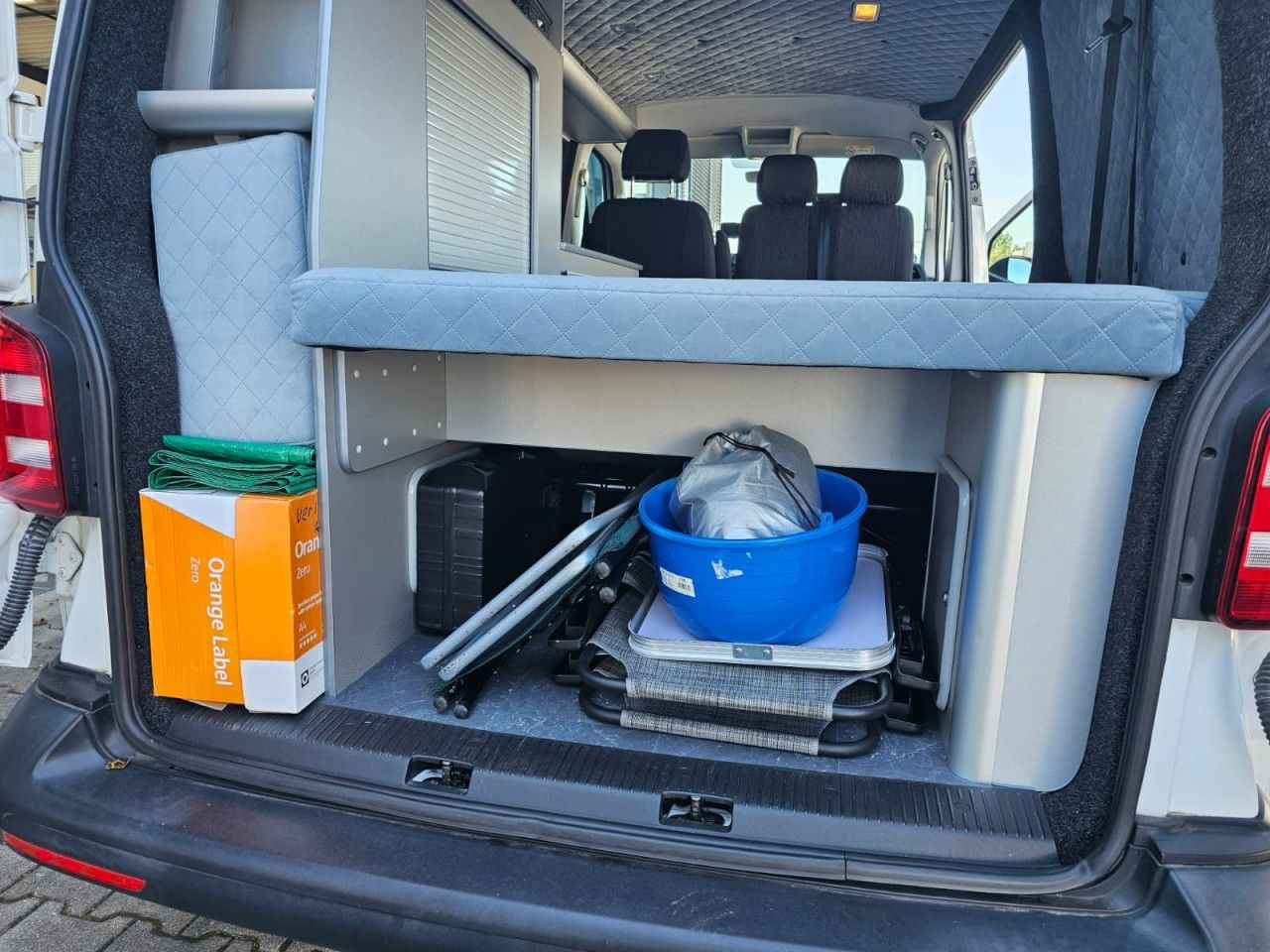 Buscamper Volkswagen T6 Camper 2.0 TDI AHK KAMERA ZUSATZBATTERIE