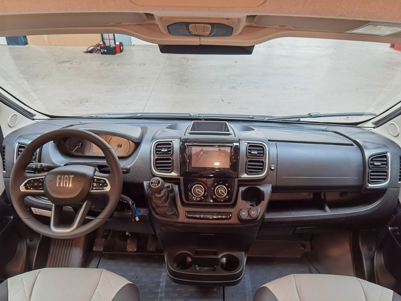 Buscamper Weinsberg CARABUS GREY 630 ME-EDITION FIRE / MODELL 2026