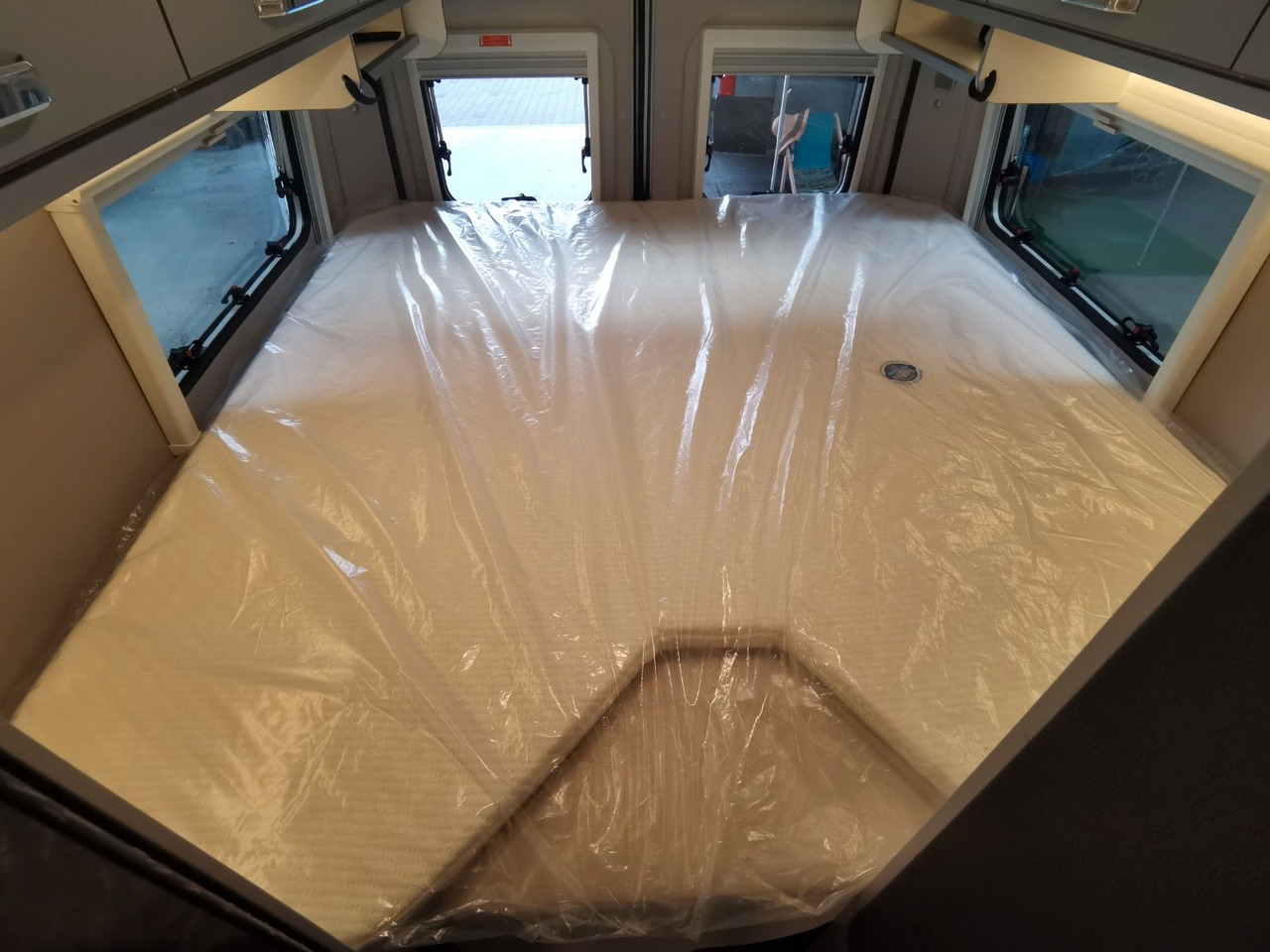 Buscamper Weinsberg CARABUS GREY 630 ME-EDITION FIRE / MODELL 2026