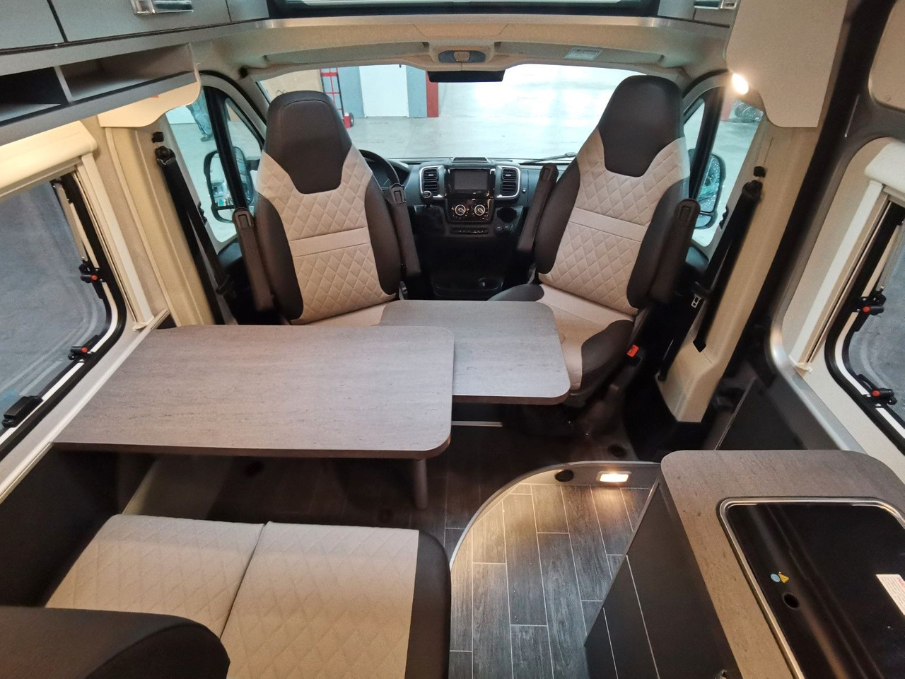 Buscamper Weinsberg CARABUS GREY 630 ME-EDITION FIRE / MODELL 2026