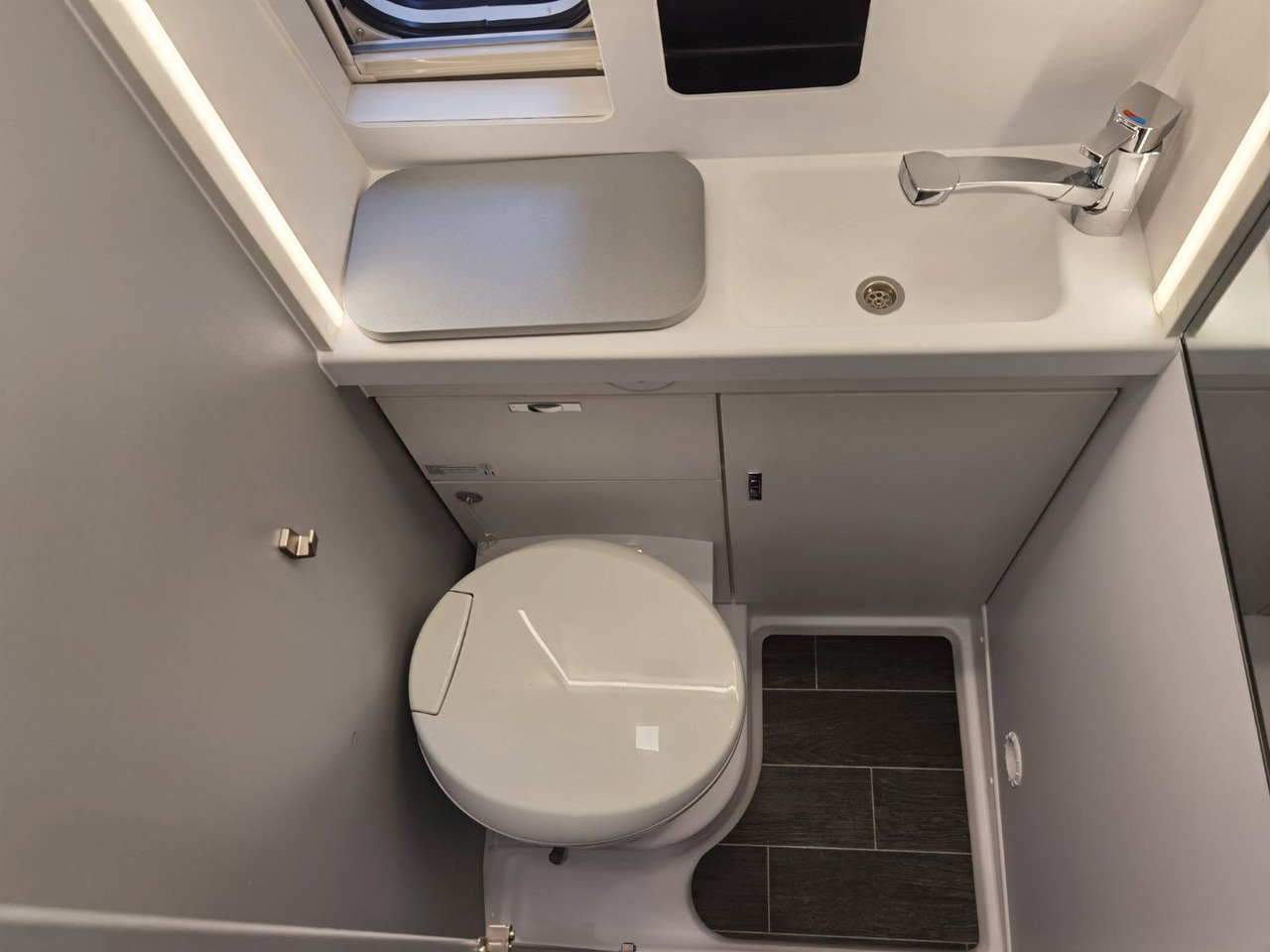 Buscamper Weinsberg CARABUS GREY 630 ME-EDITION FIRE / MODELL 2026