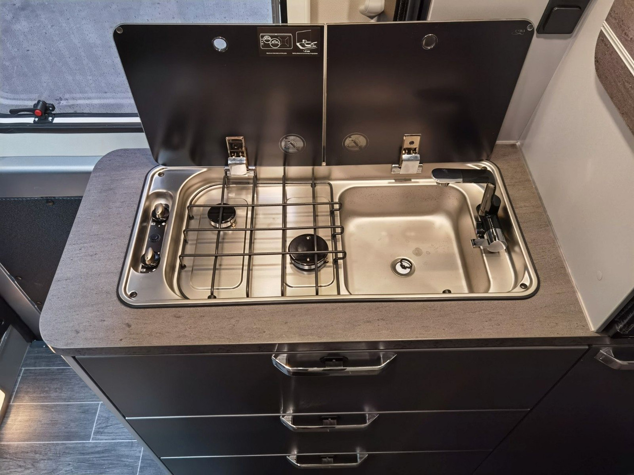 Buscamper Weinsberg CARABUS GREY 630 ME-EDITION FIRE / MODELL 2026